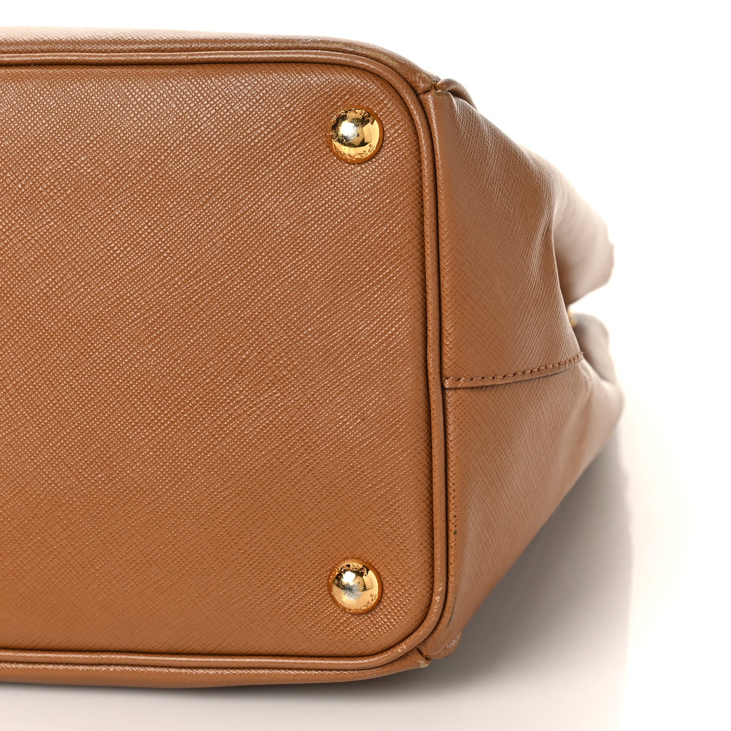 Saffiano Large Galleria Double Zip Tote Caramel