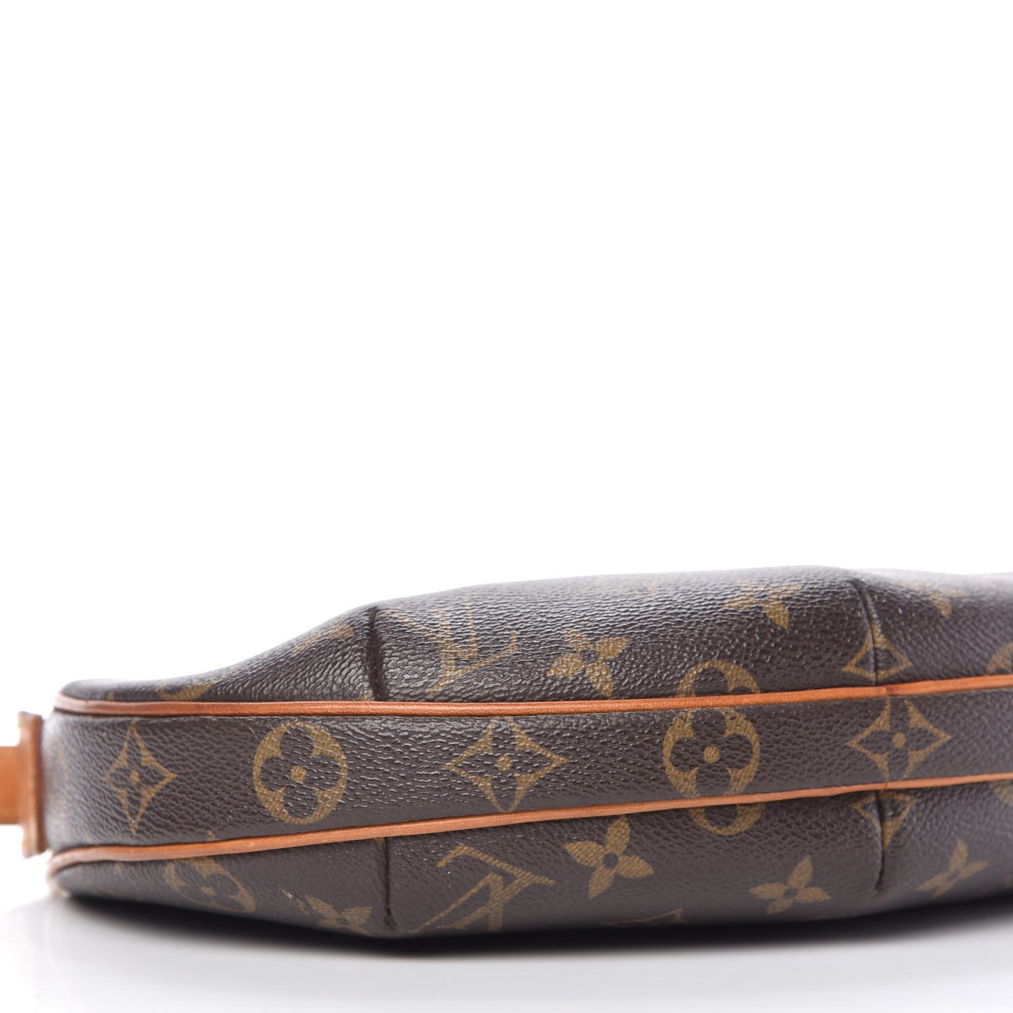 Monogram Croissant PM