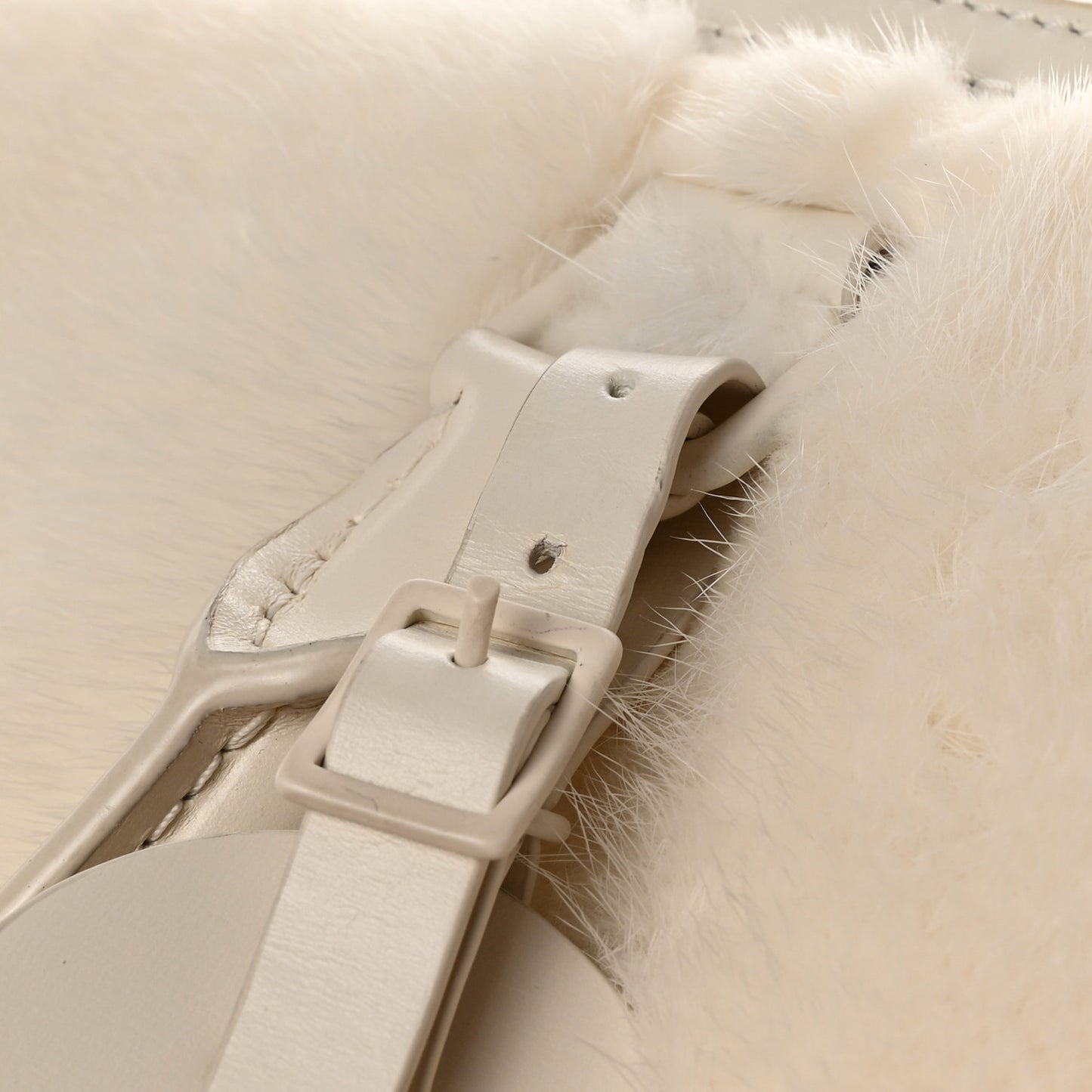 Mink Keepall Bandouliere 50 Vison White