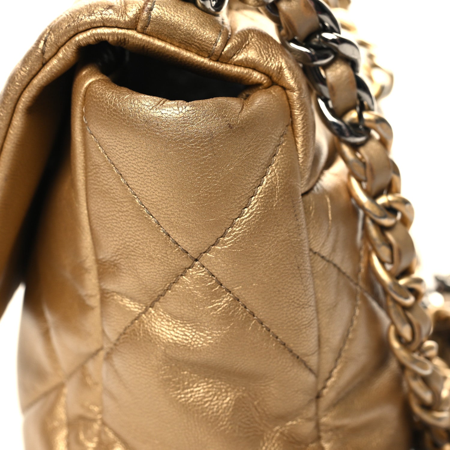 Chanel Metallic Lambskin Quilted Medium Chanel 19 Flap Gold 11 of 11