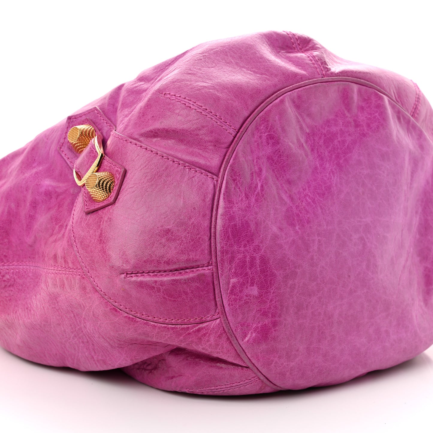Agneau Giant 21 Gold Hardware Pompon Magenta