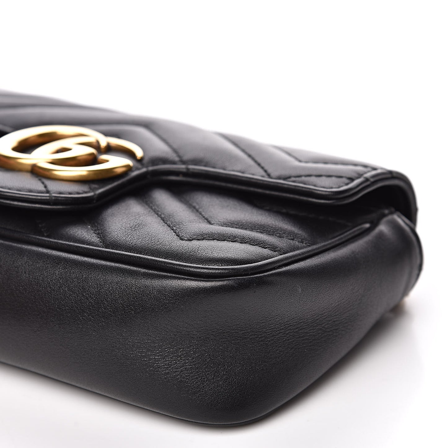 Calfskin Matelasse Super Mini GG Marmont Shoulder Bag Black