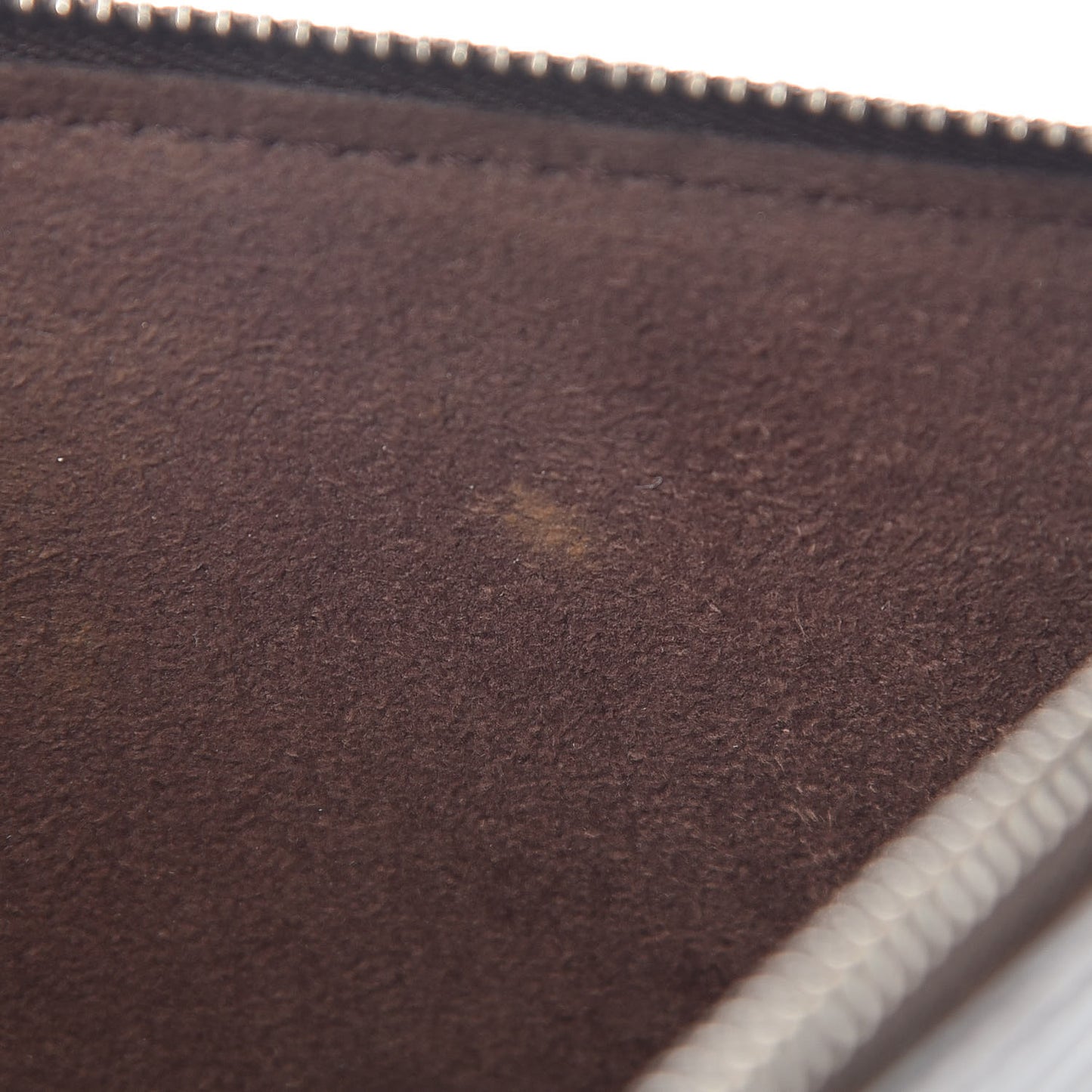 Epi Pochette Accessories 24 Moka