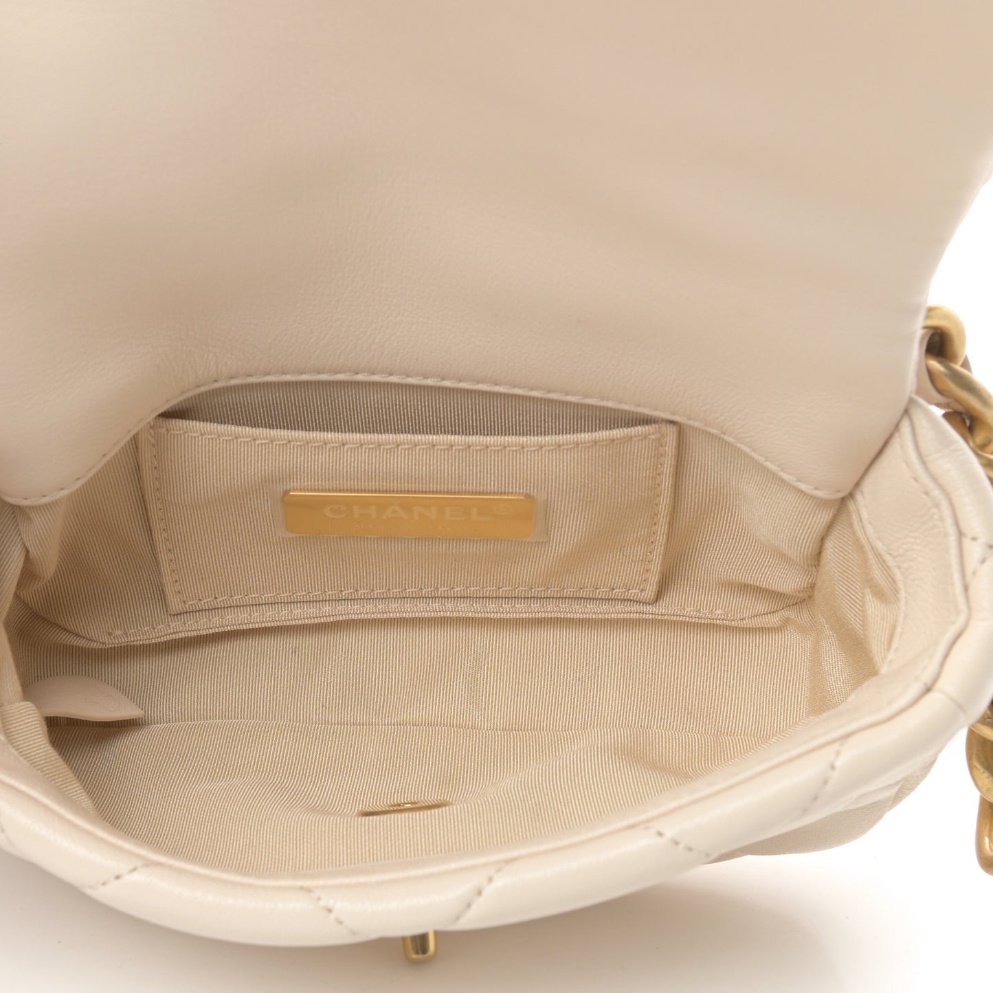 Lambskin Quilted Chanel 19 Waist Bag Light Beige