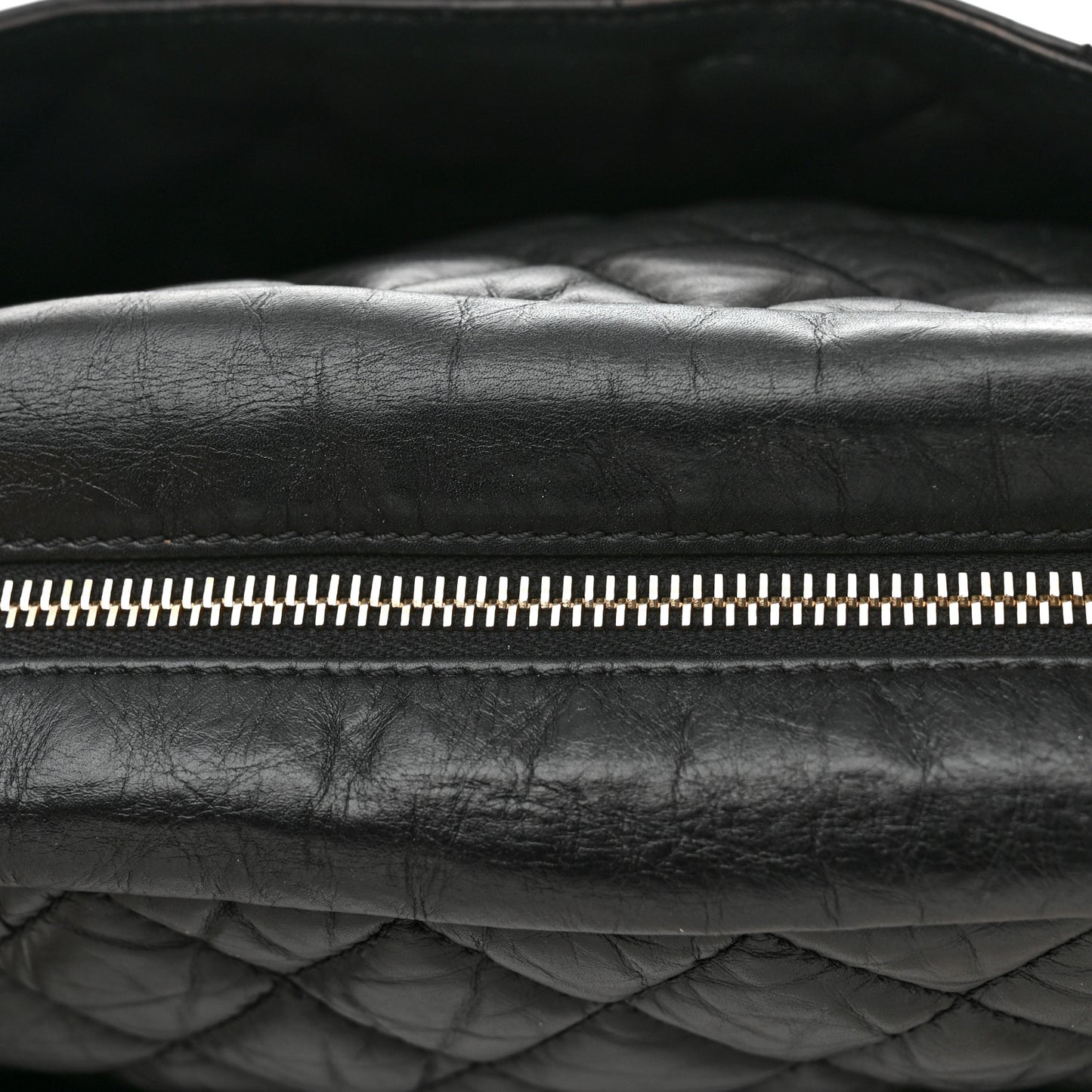 Aged Calfskin Quilted Medium Reissue Camera Case Black