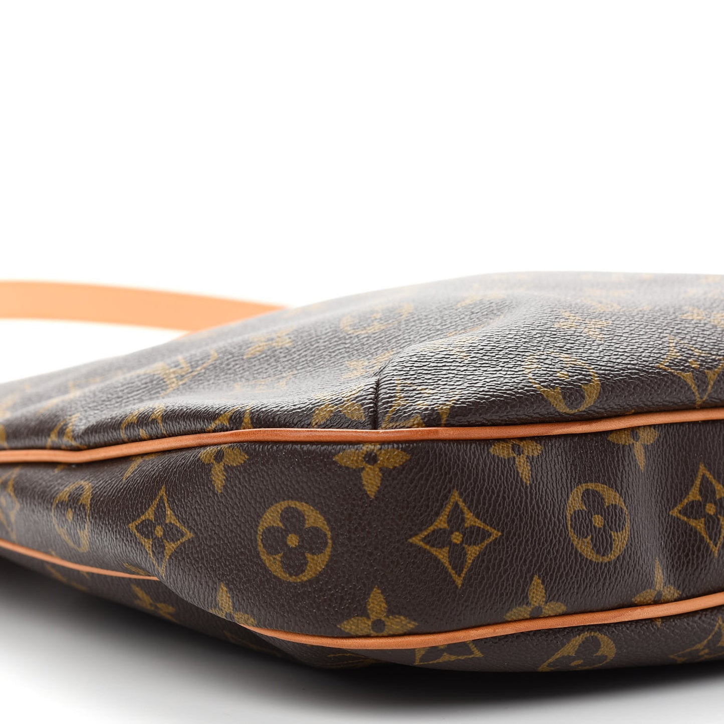 Monogram Odeon MM