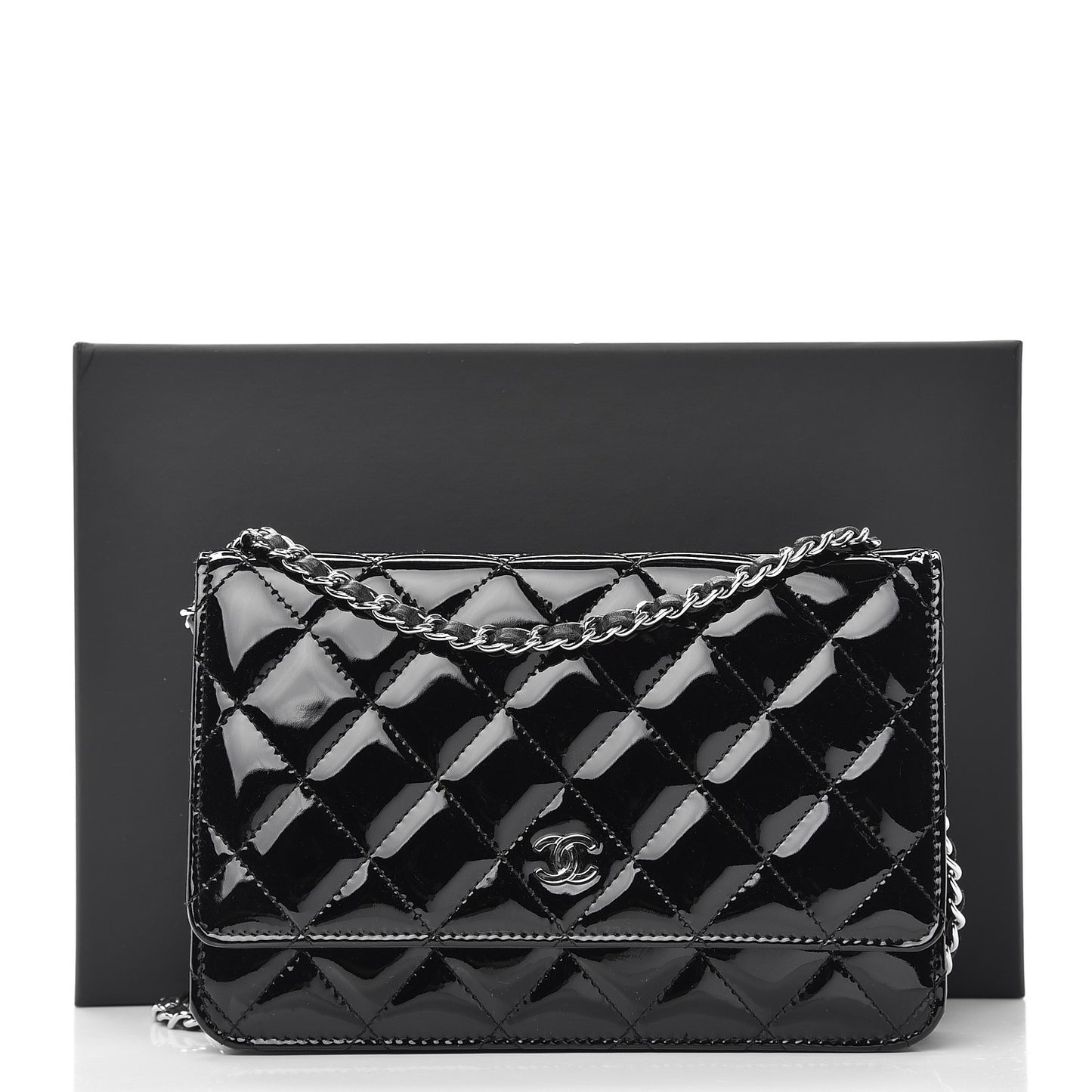 Patent Quilted Wallet On Chain WOC Black