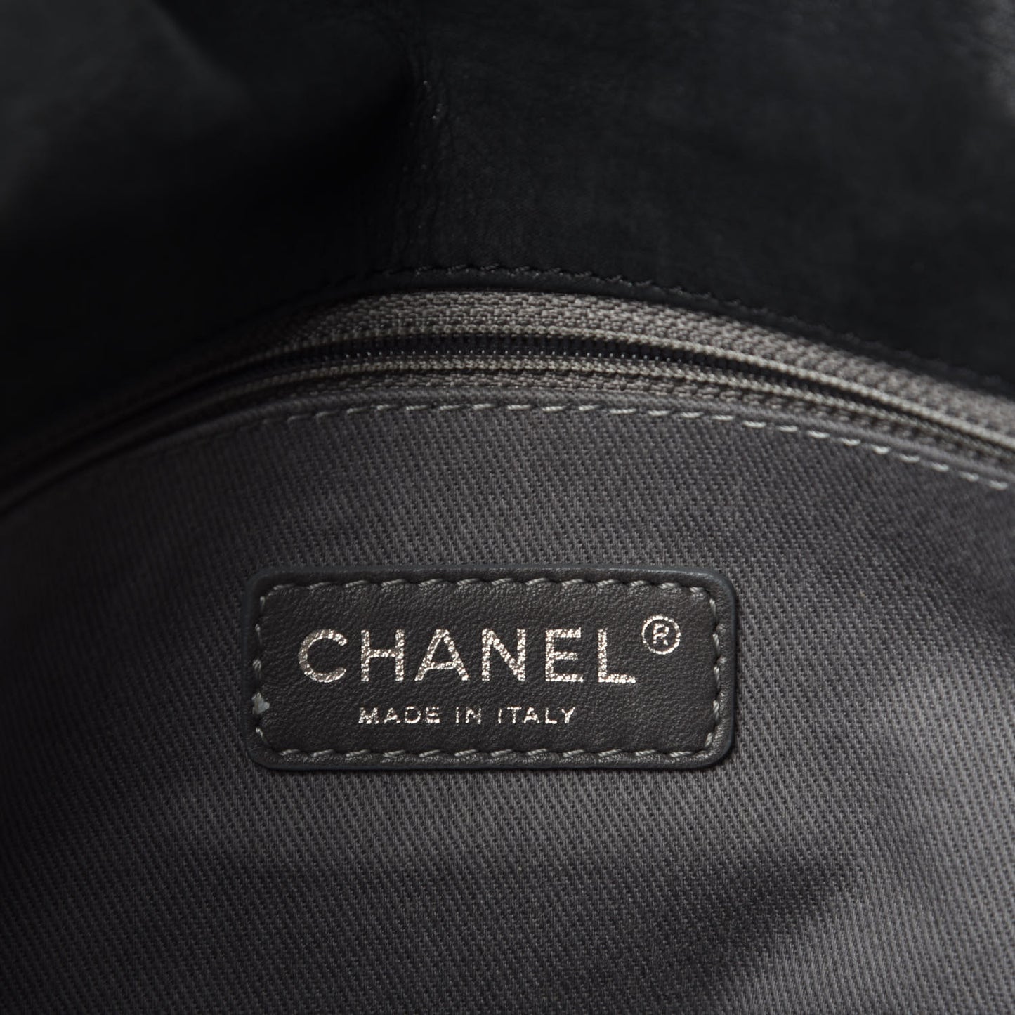 Iridescent Calfskin Glint Accordion Flap Black