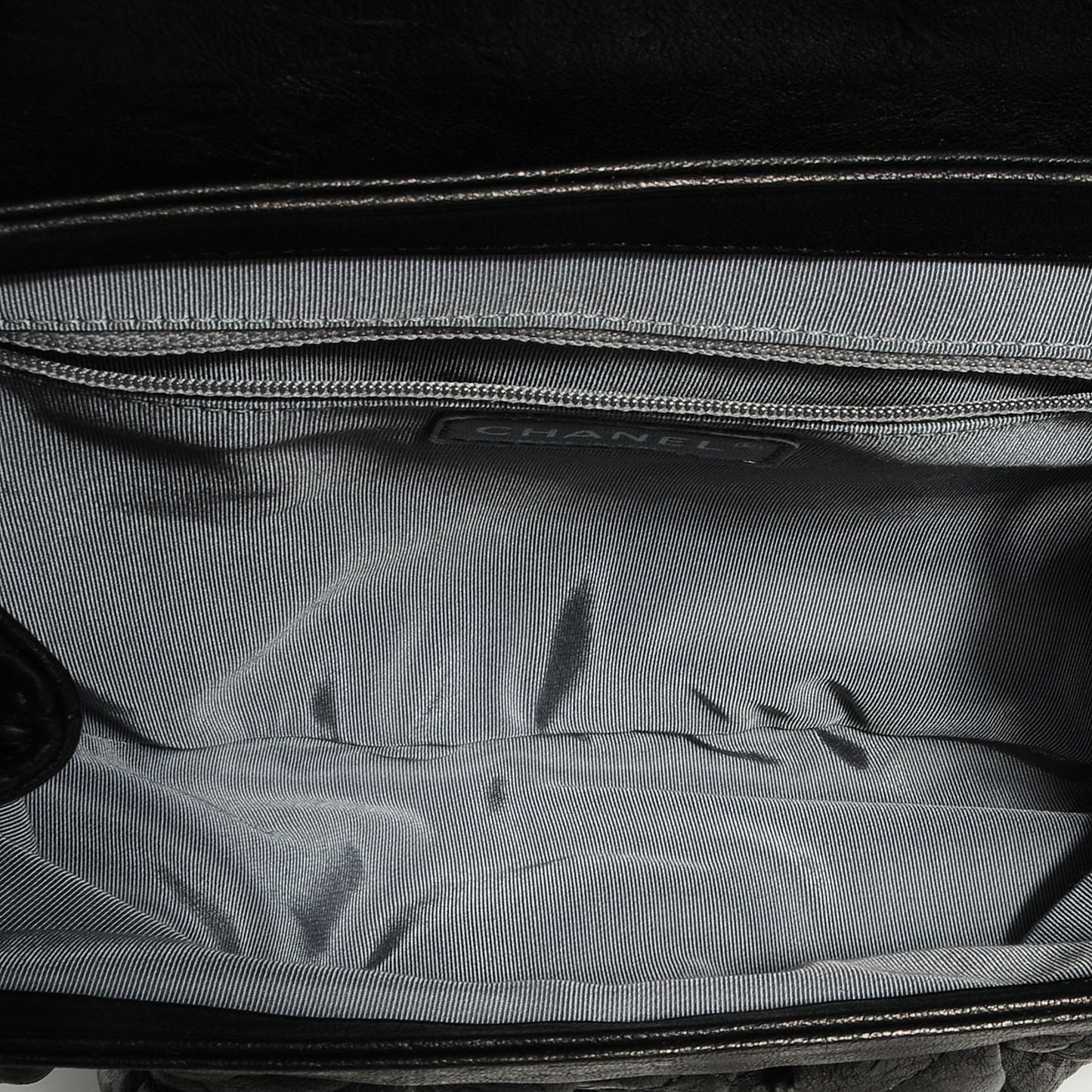 Washed Lambskin Chain Around Medium Messenger Black