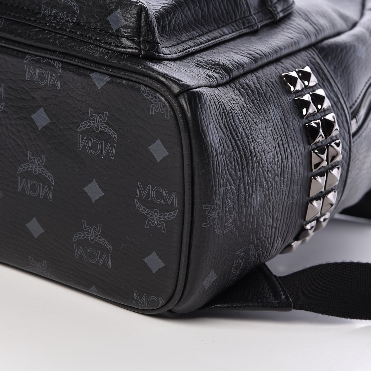 Visetos Small Side Stud Stark Backpack Black