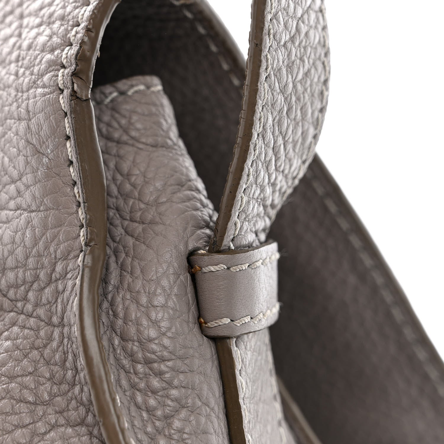 Chloe Calfskin Medium Marcie Round Crossbody Bag Cashmere Grey 19 of 23