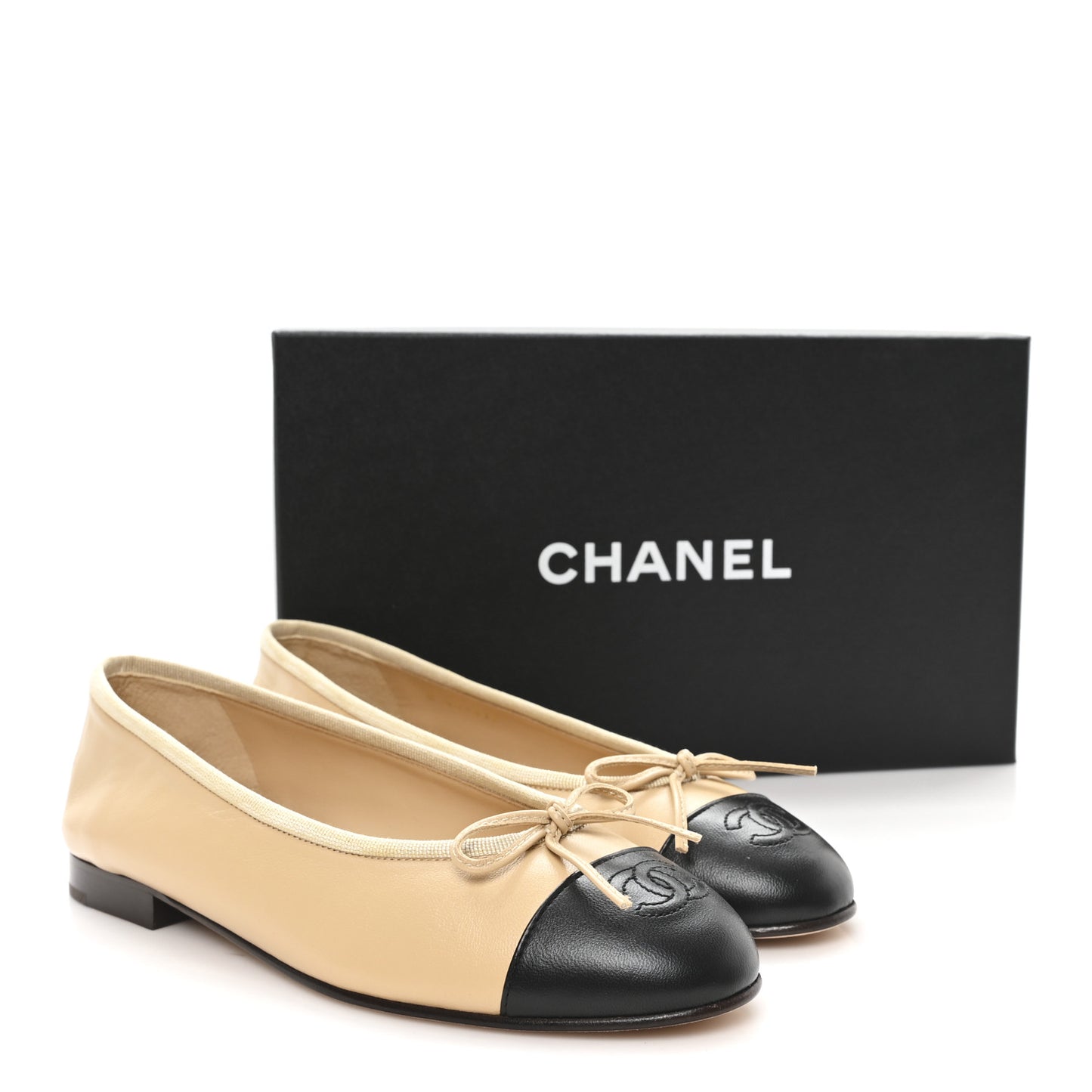 Lambskin Cap Toe CC Ballerina Flats 37.5 Beige Black