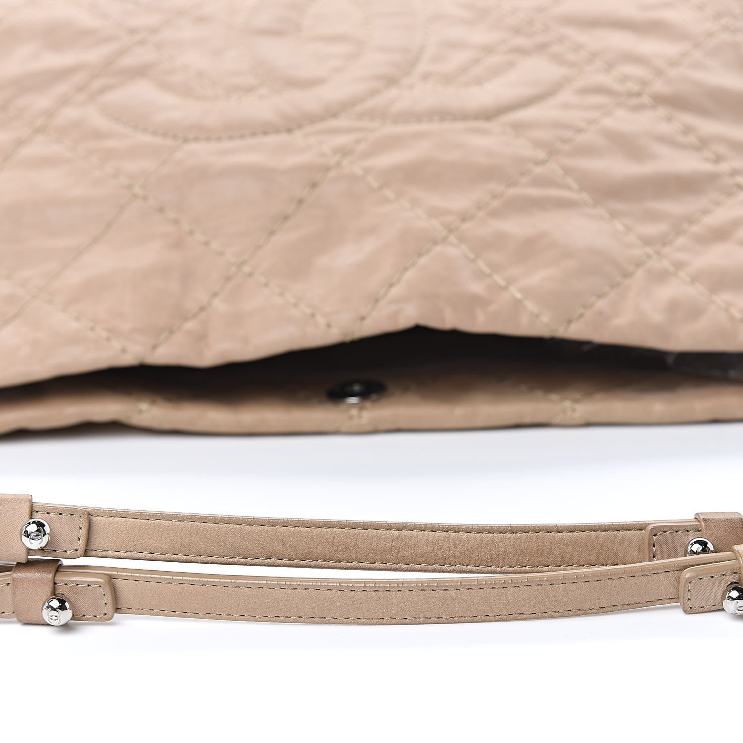 Chanel Iridescent Calfskin Small Sea Hit Tote Beige 13 of 18