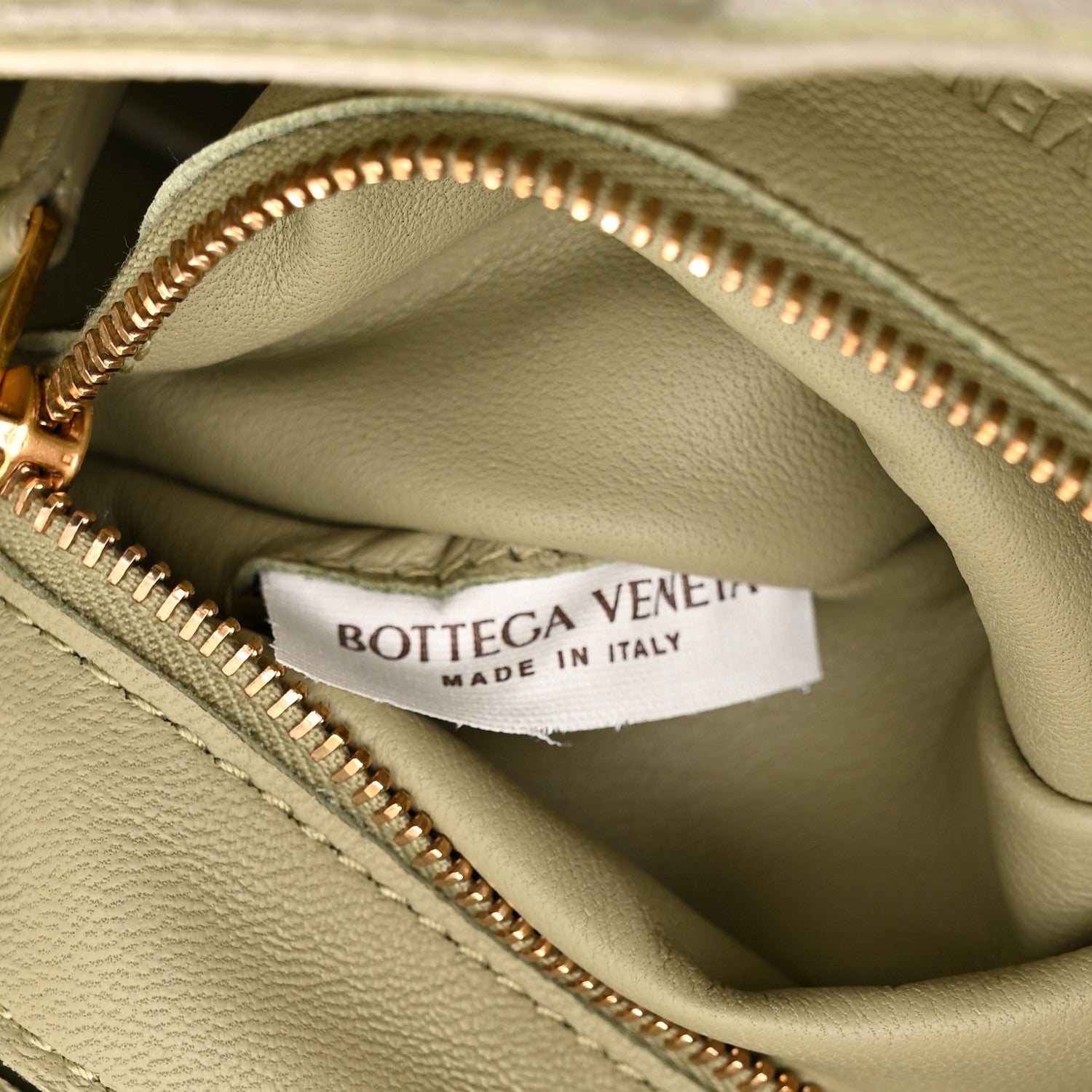 Bottega Veneta Lambskin Maxi Intrecciato Cassette Crossbody Bag Travertine 7 of 13