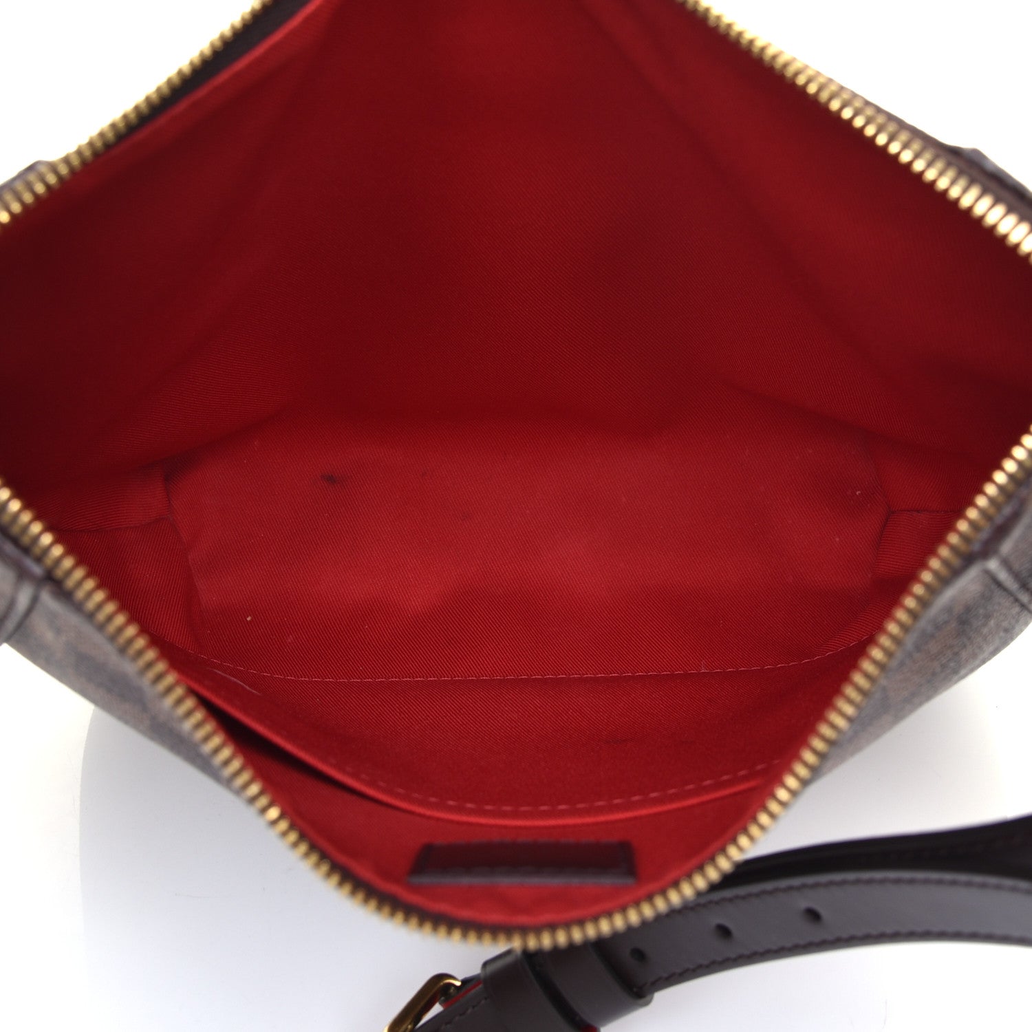 Louis Vuitton Damier Ebene South Bank Besace 5 of 10