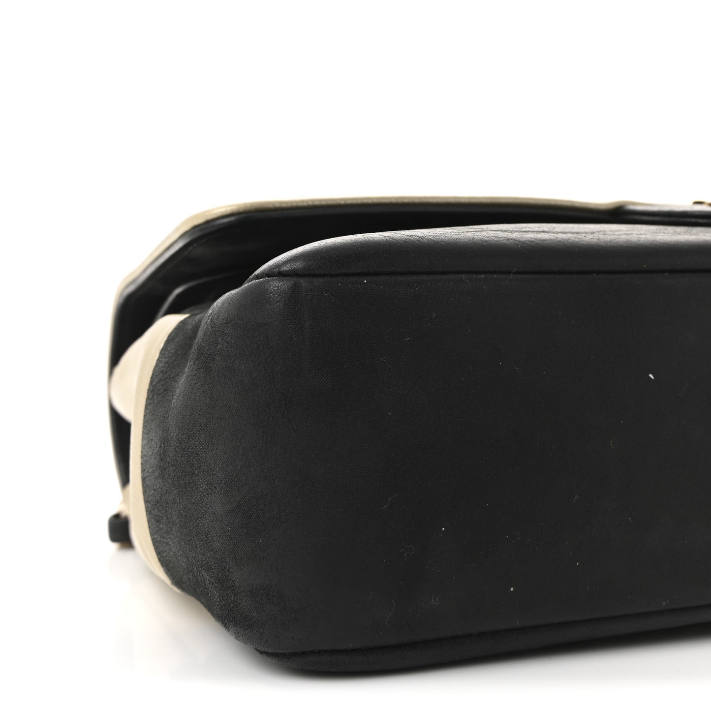 Metallic Grained Calfskin Medium Classic Pure Double Flap Gold Black