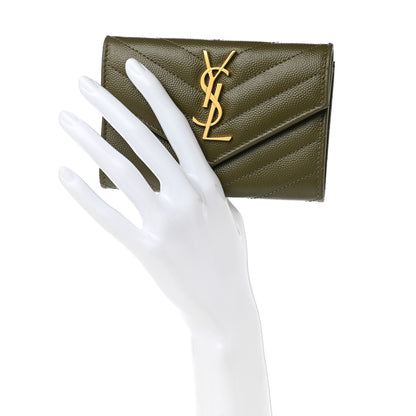 Saint Laurent Grain De Poudre Matelasse Chevron Small Monogram Envelope Wallet Vert Kaki 2 of 7