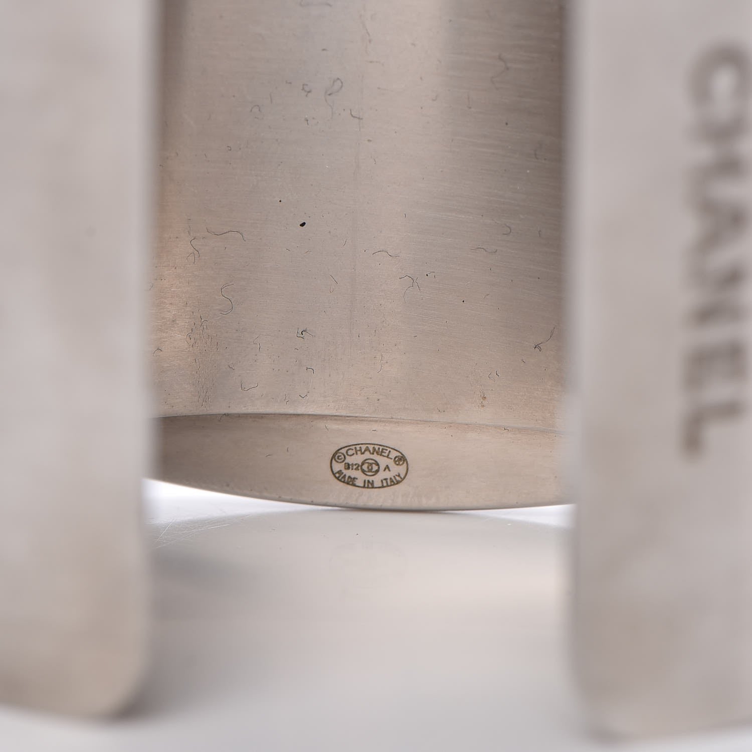 Chanel Metal Agate Cuff Silver 6 of 6