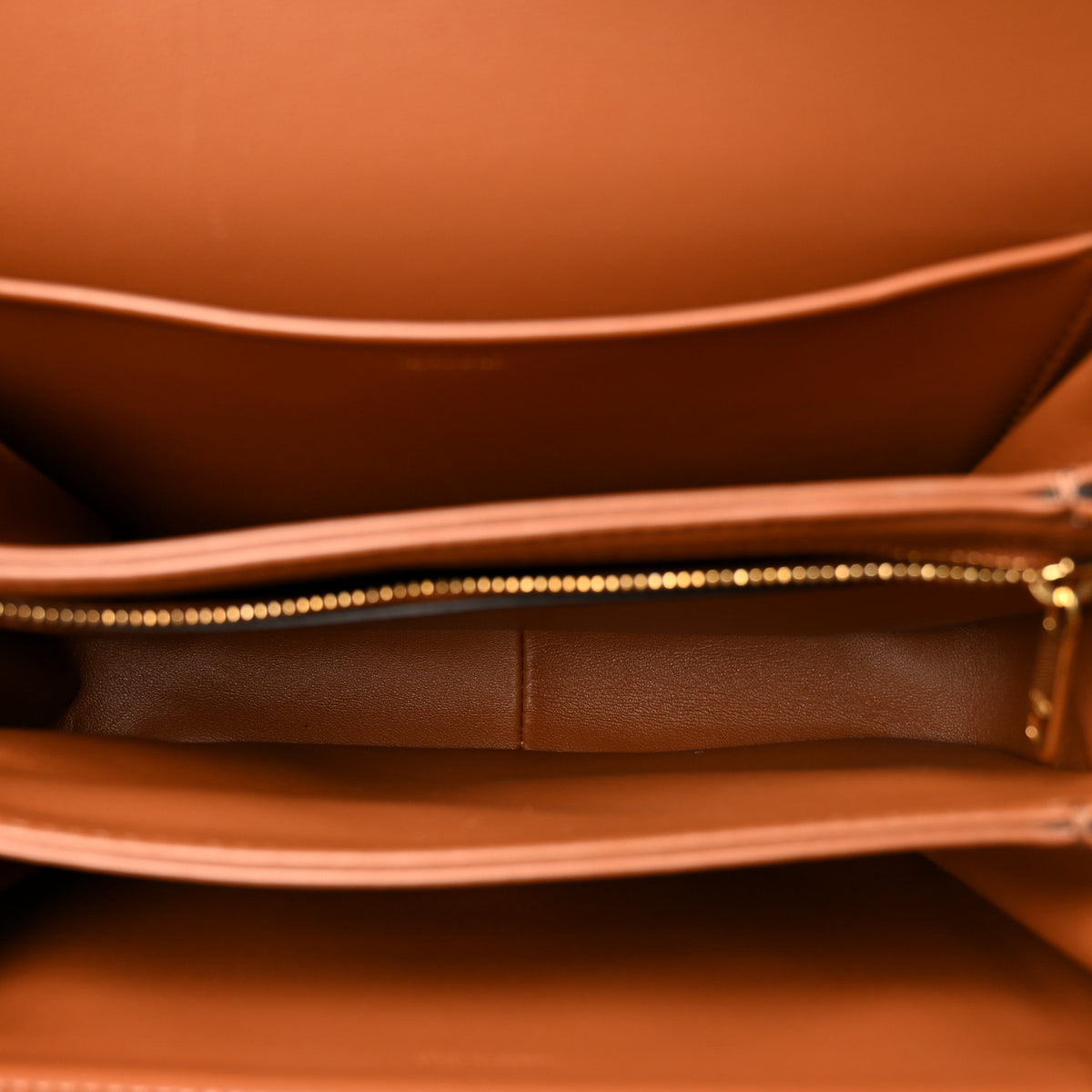 Natural Calfskin Medium Triomphe Tan