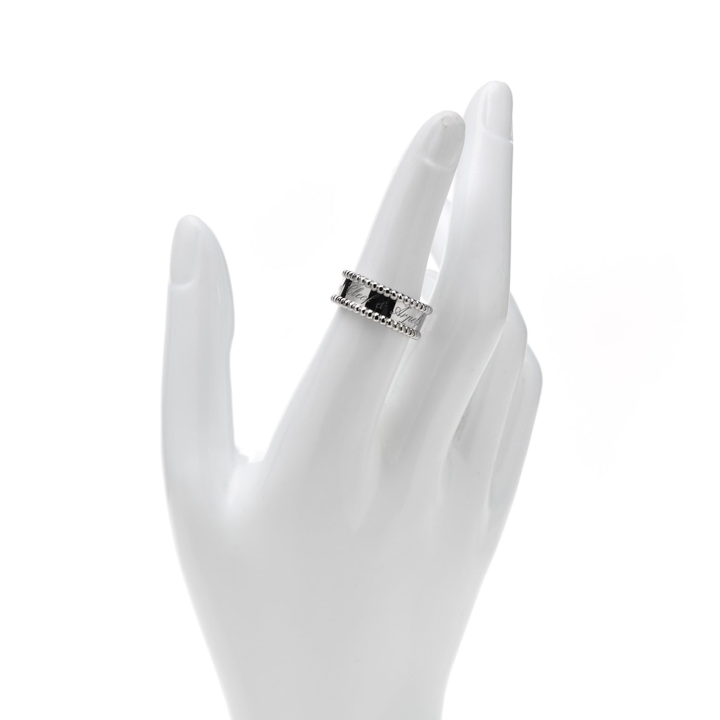 18K White Gold Perlee Signature Ring 53 6.25