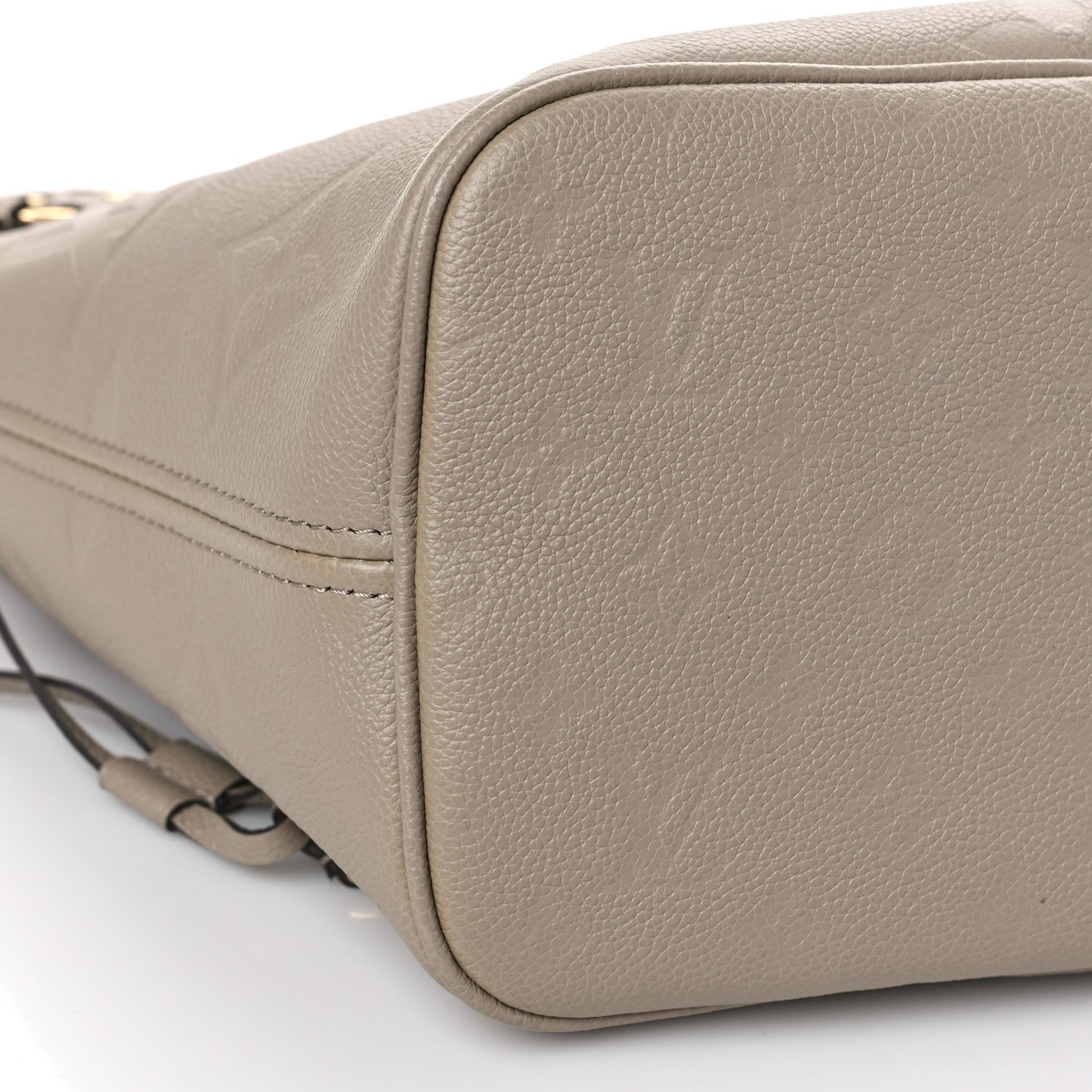 Empreinte Monogram Giant Neverfull MM Tourterelle
