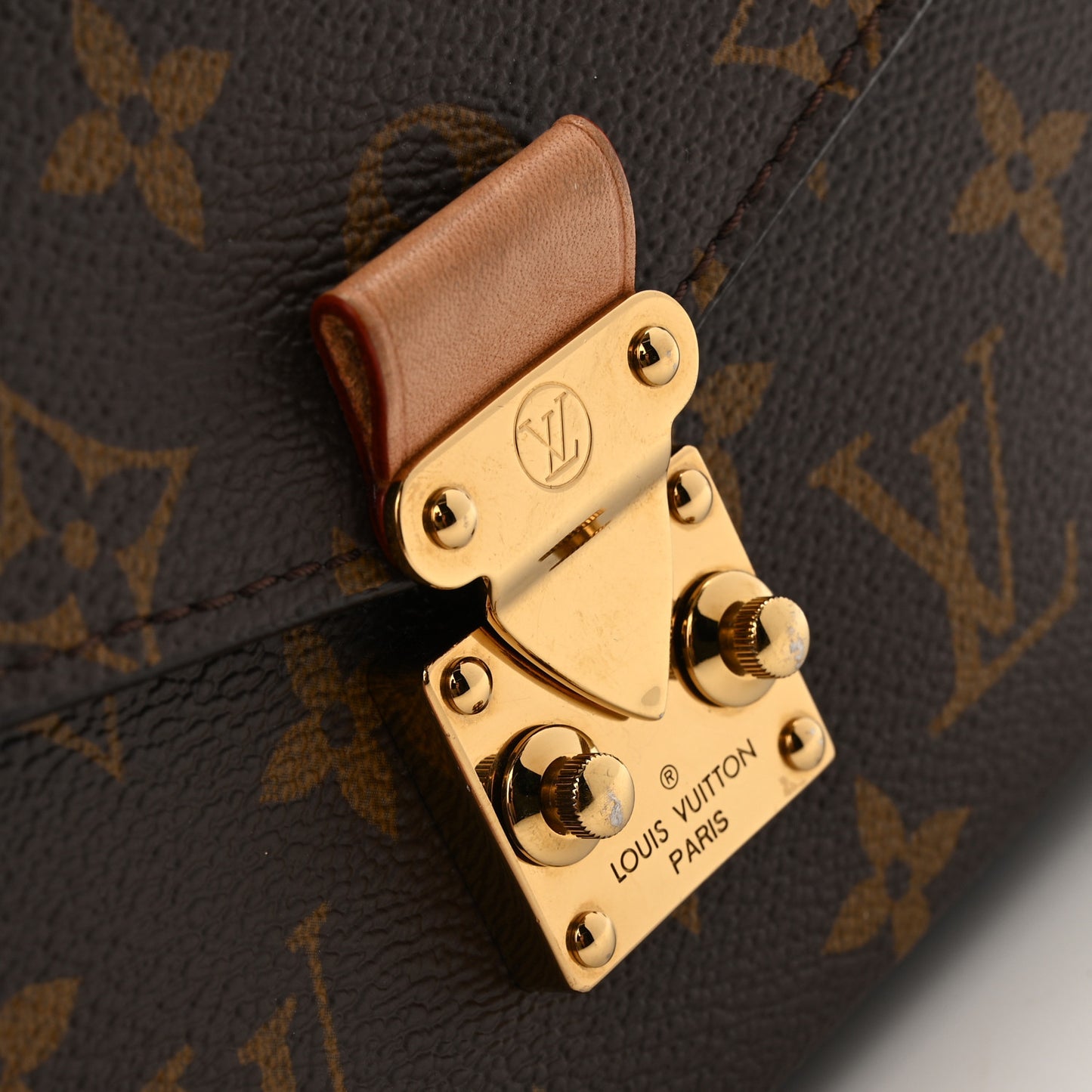 Monogram Pochette Metis East West