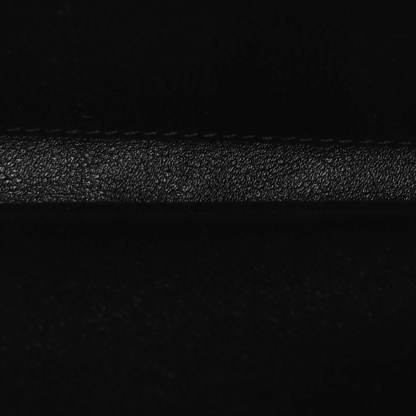 Grain De Poudre Matelasse Chevron Monogram Flap Wallet Black