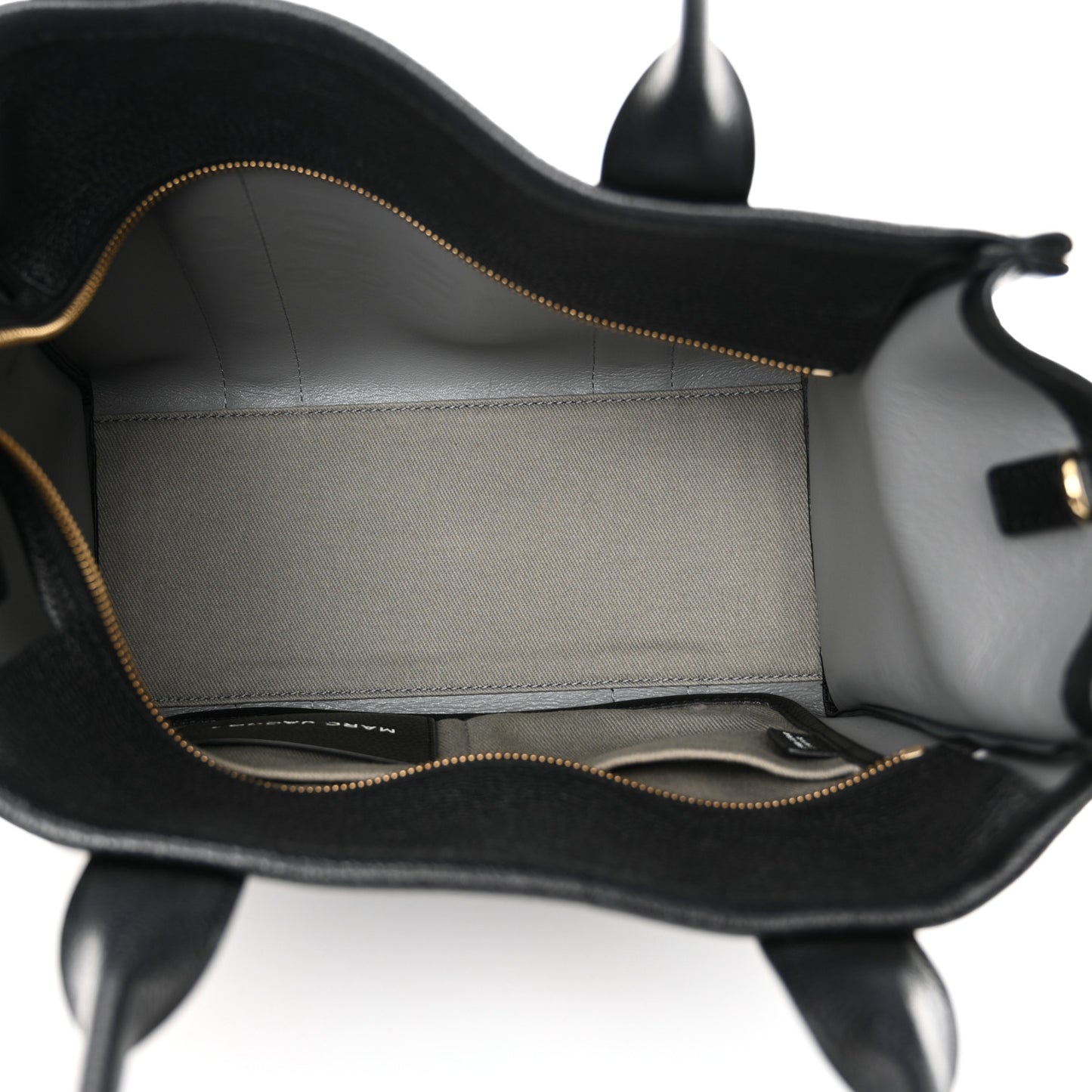 Grained Calfskin Medium The Tote Bag Black