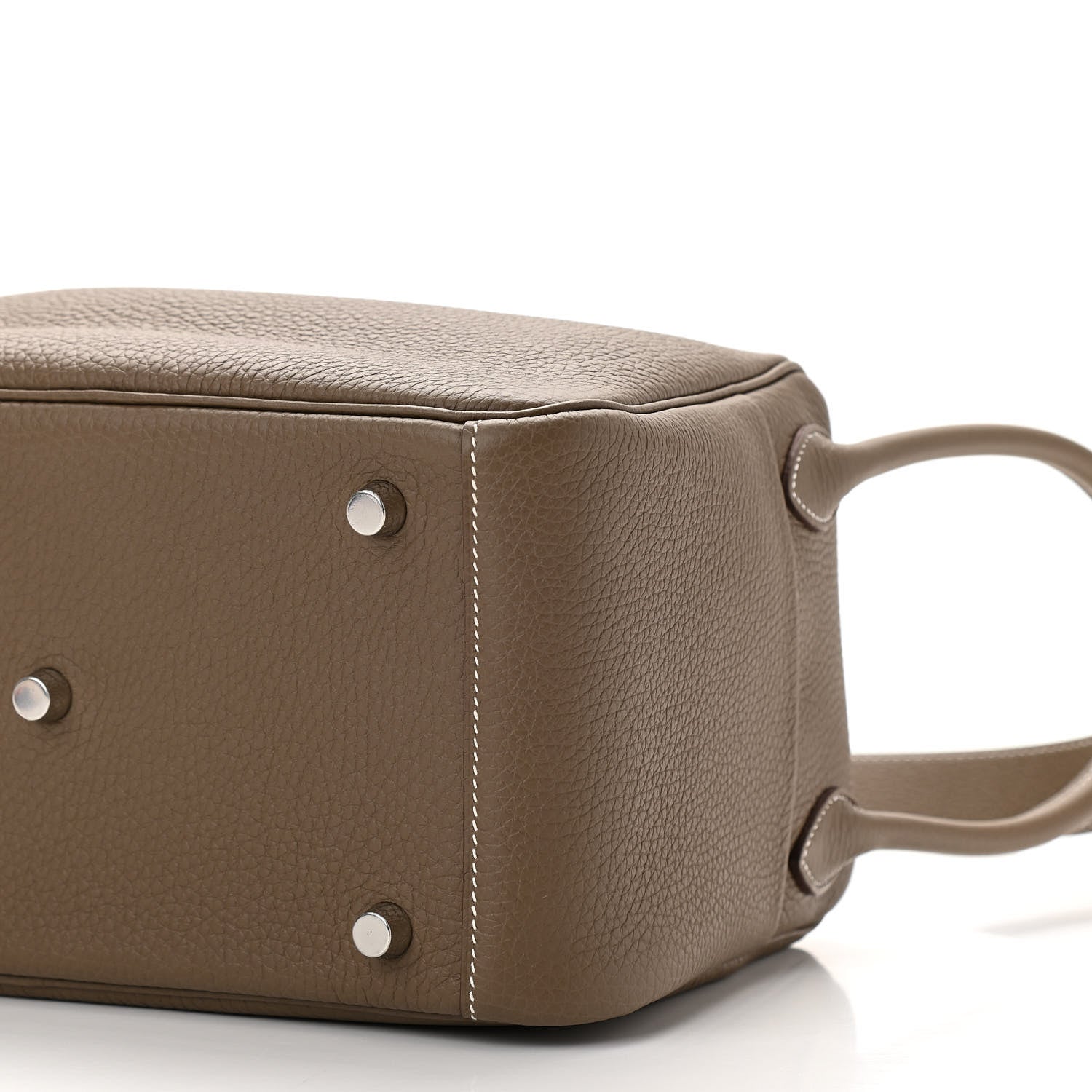 Hermes Taurillon Clemence Lindy 26 Etoupe 9 of 10