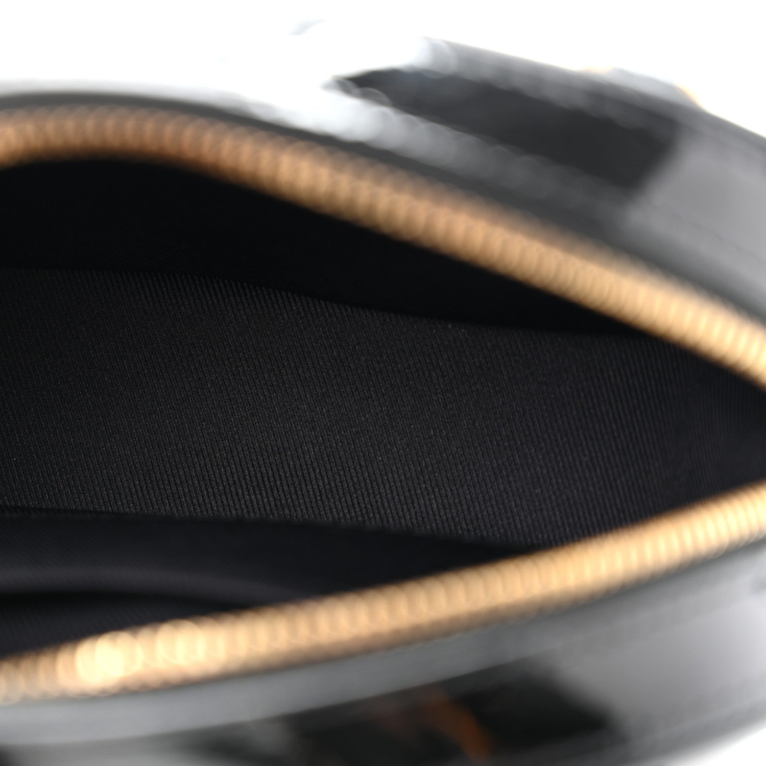Louis Vuitton Vernis Belt Bag Black 4 of 10
