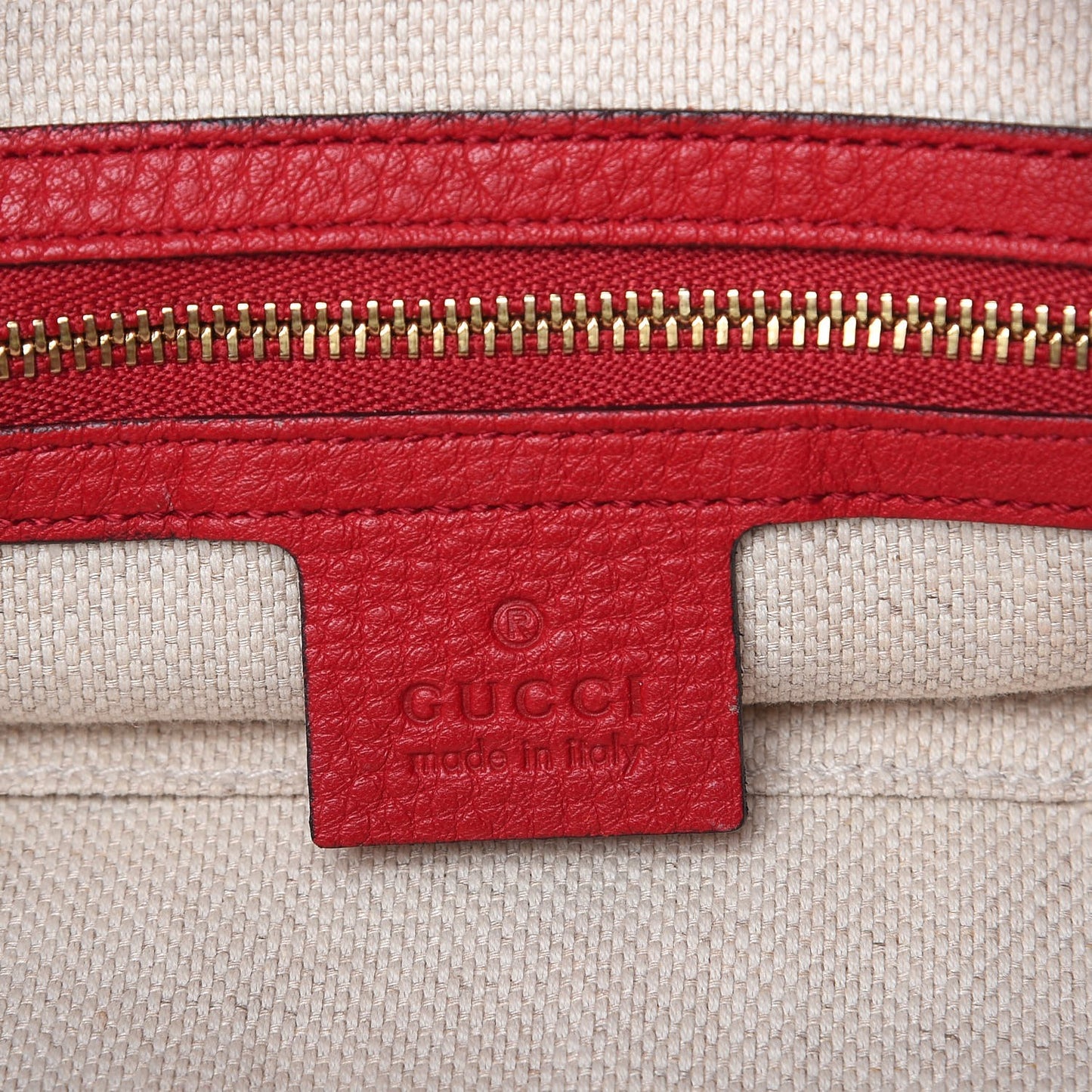 Pebbled Calfskin Large Soho Hobo Tabasco Red