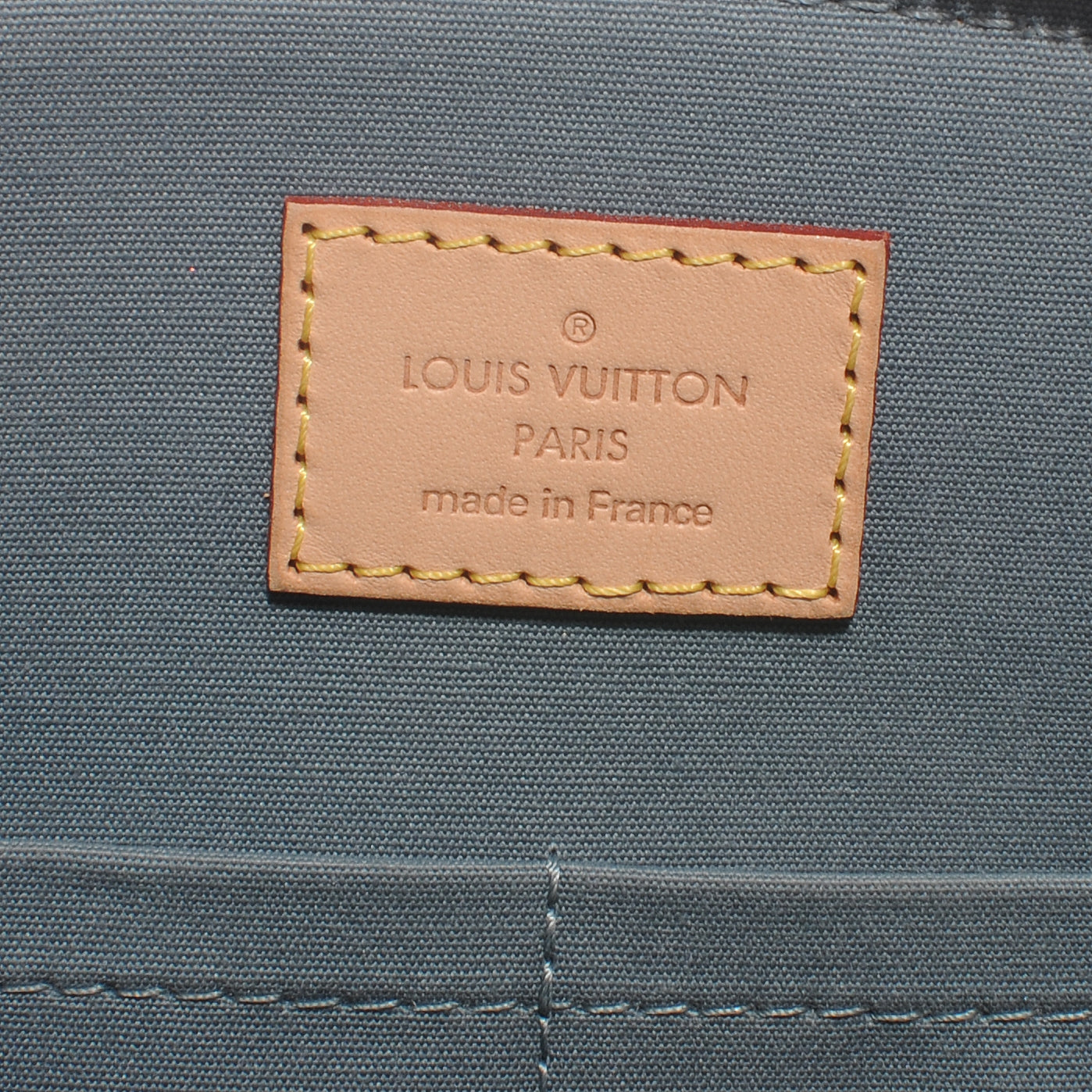 Louis Vuitton Vernis Sherwood PM Givre 6 of 7