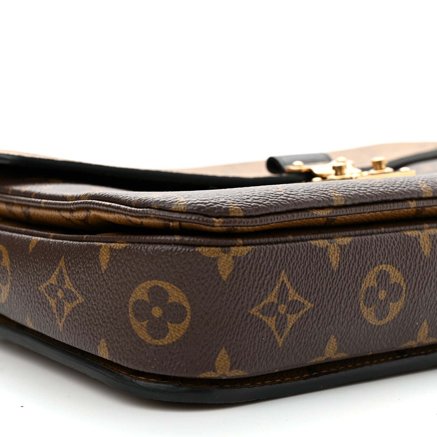 Reverse Monogram Pochette Metis