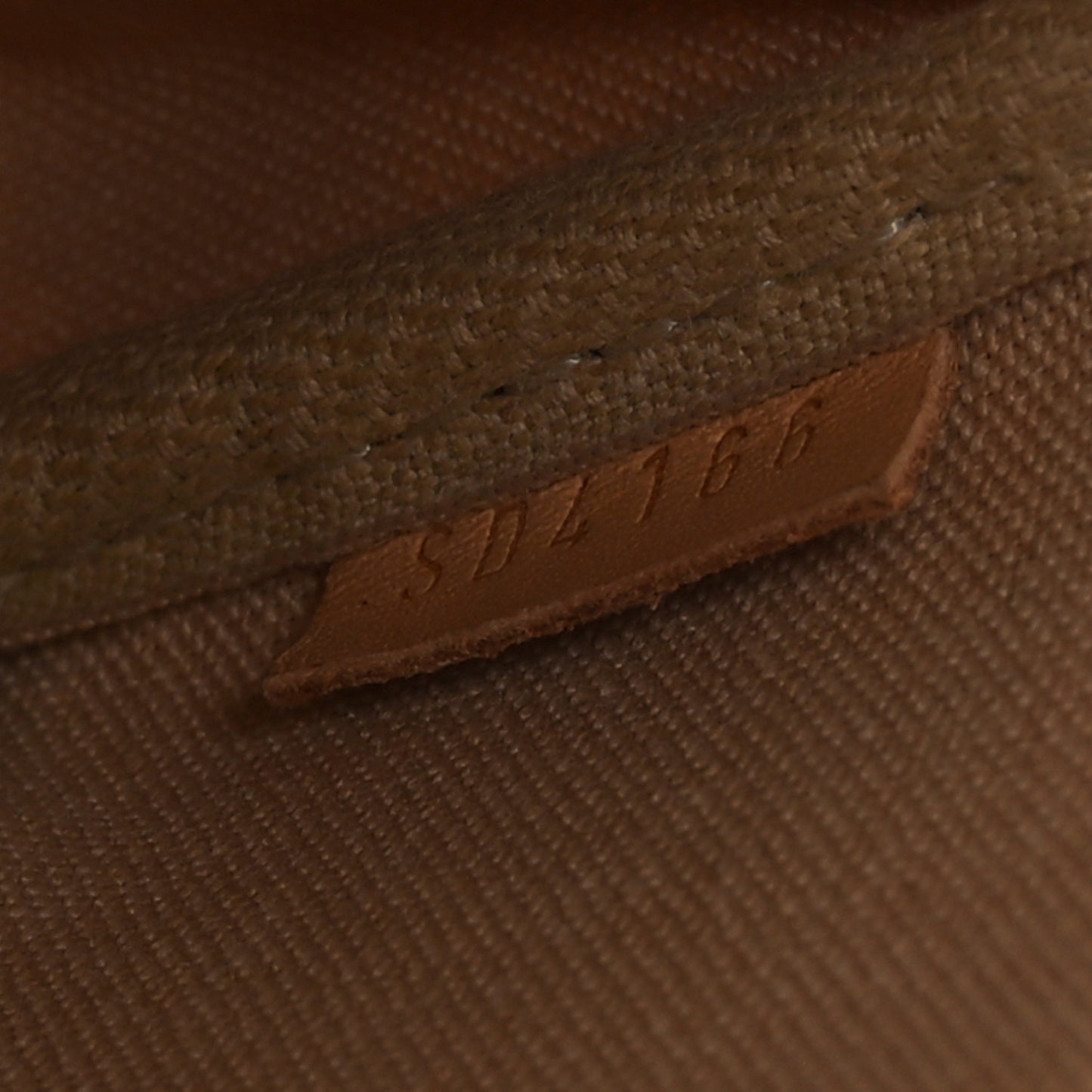 Damier Azur Favorite PM