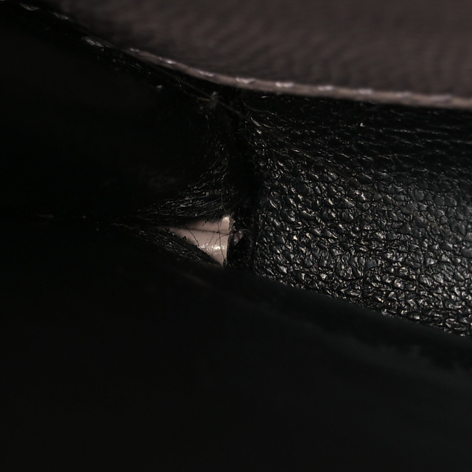 Saint Laurent Grain De Poudre Matelasse Chevron Cassandre Envelope Chain Wallet Dark Beige 14 of 15