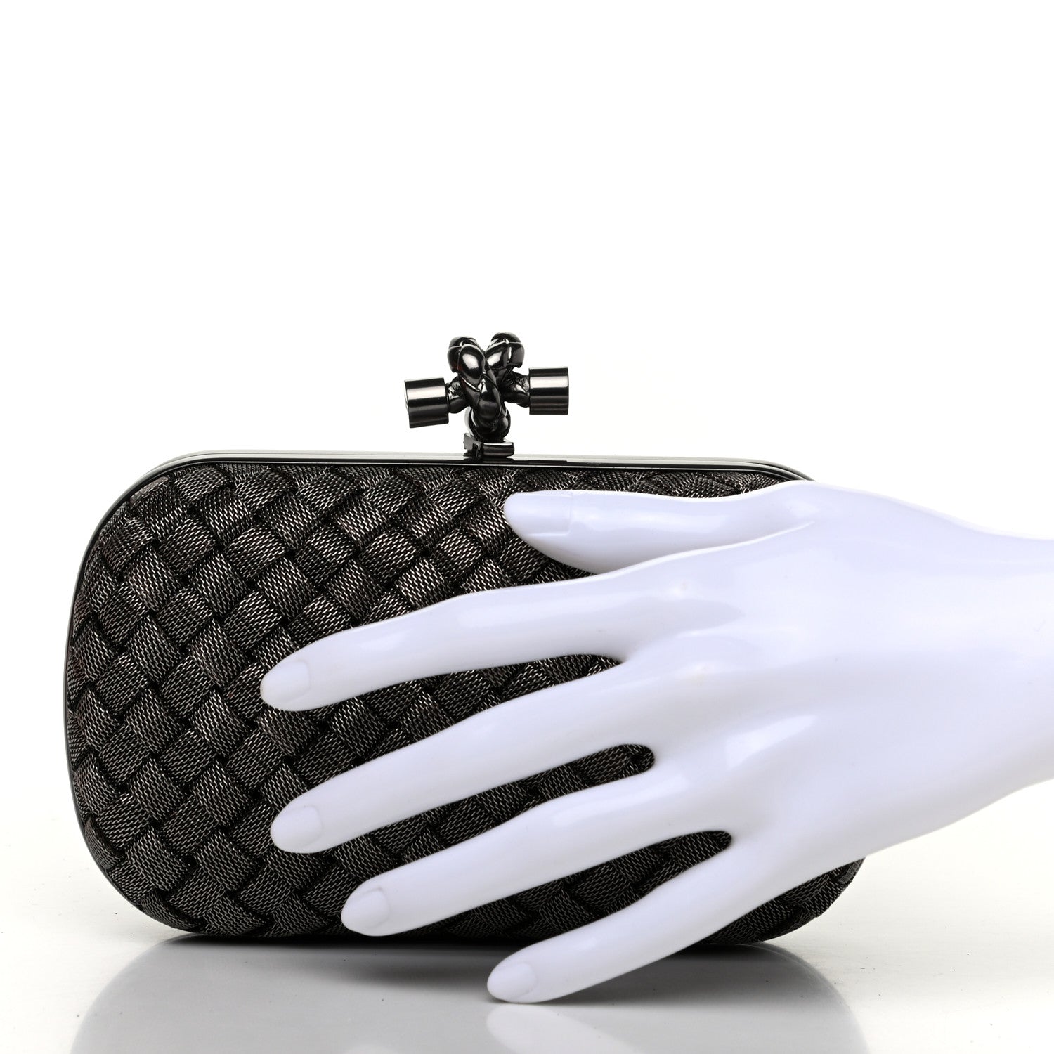 Bottega Veneta Metal Intrecciato Mesh Woven Knot Clutch in Argento 2 of 7