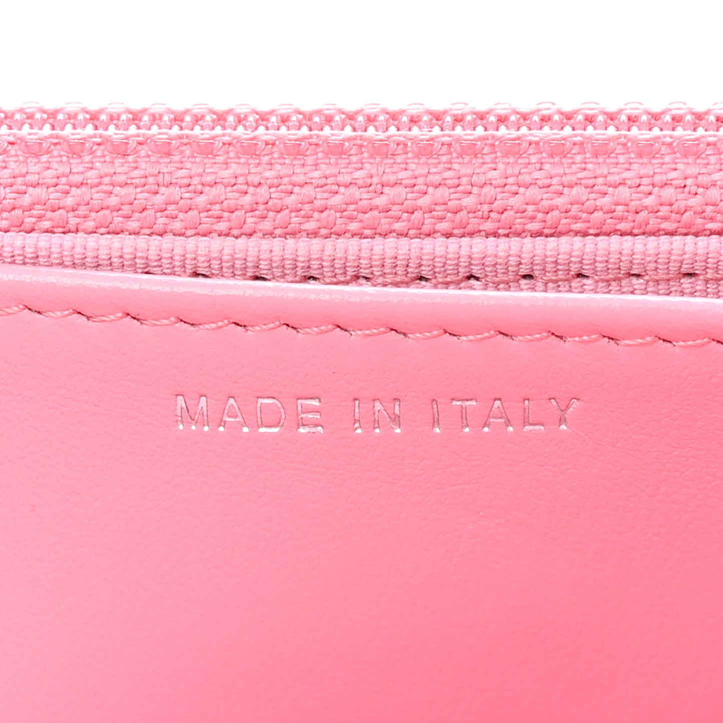 Caviar Quilted Boy Wallet On Chain WOC Pink