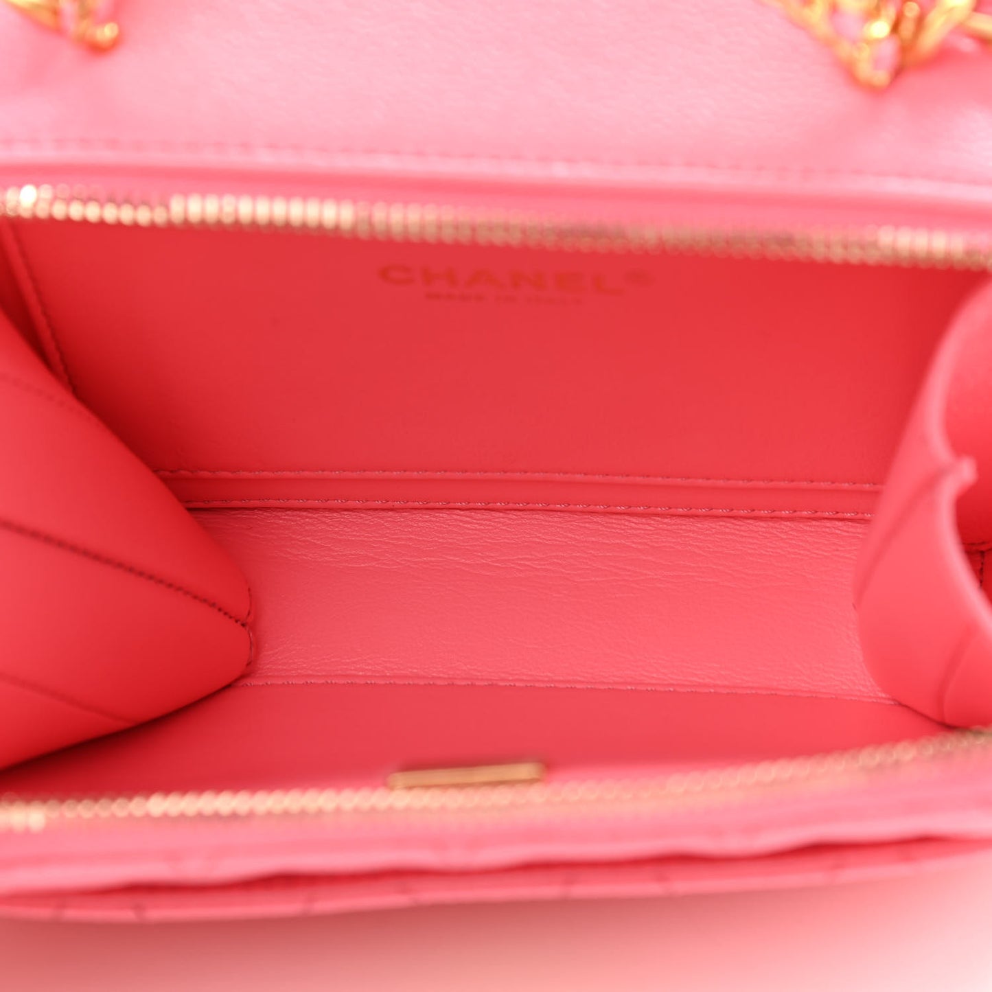 Caviar Quilted Pick Me Up Mini Vanity Case Pink