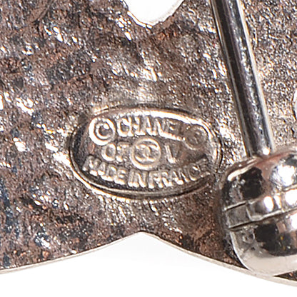 Chanel CC Pearl Brooch Silver 5 of 6