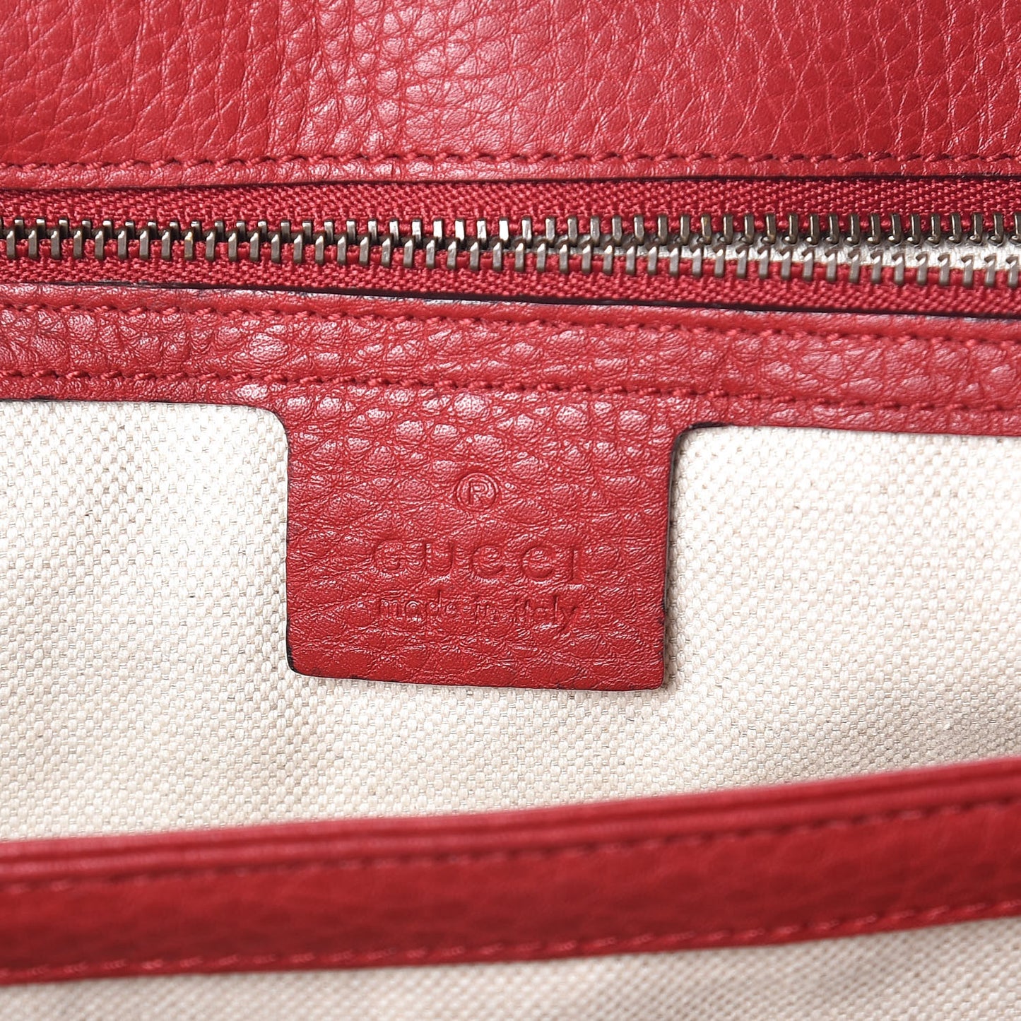 Cellarius Calfskin Large GG Marmont Shoulder Bag Vulcanic Red