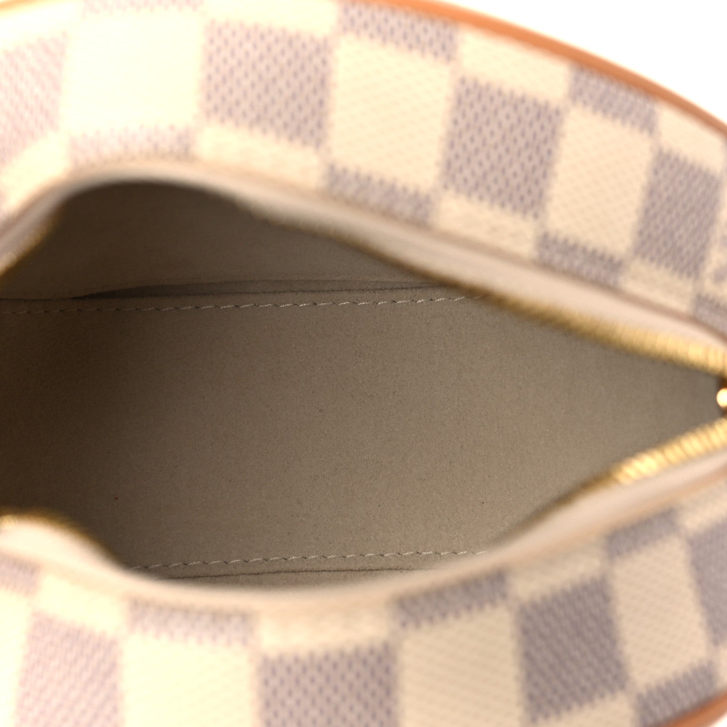 Louis Vuitton Damier Azur Boite Chapeau Souple PM 6 of 10
