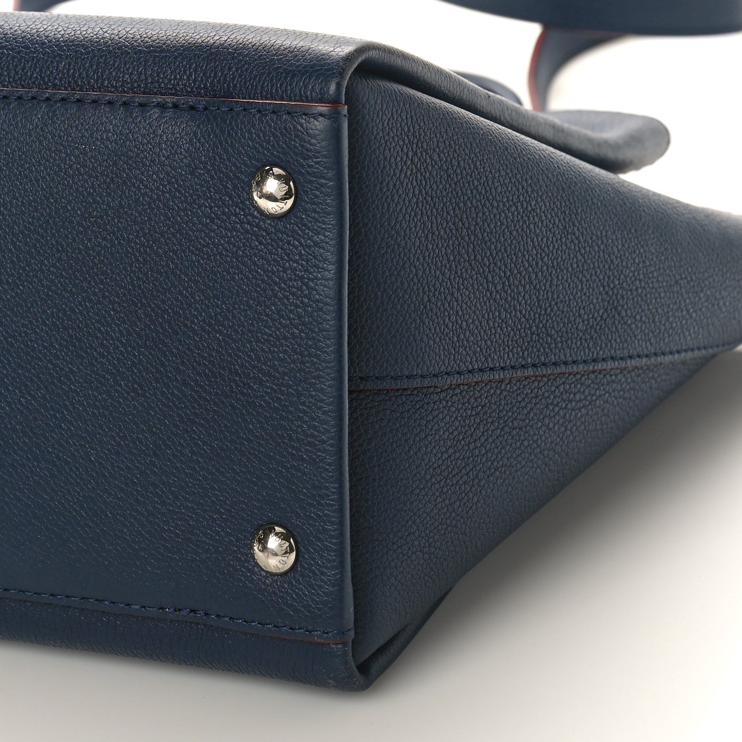 Calfskin Lockmeto Marine Rouge