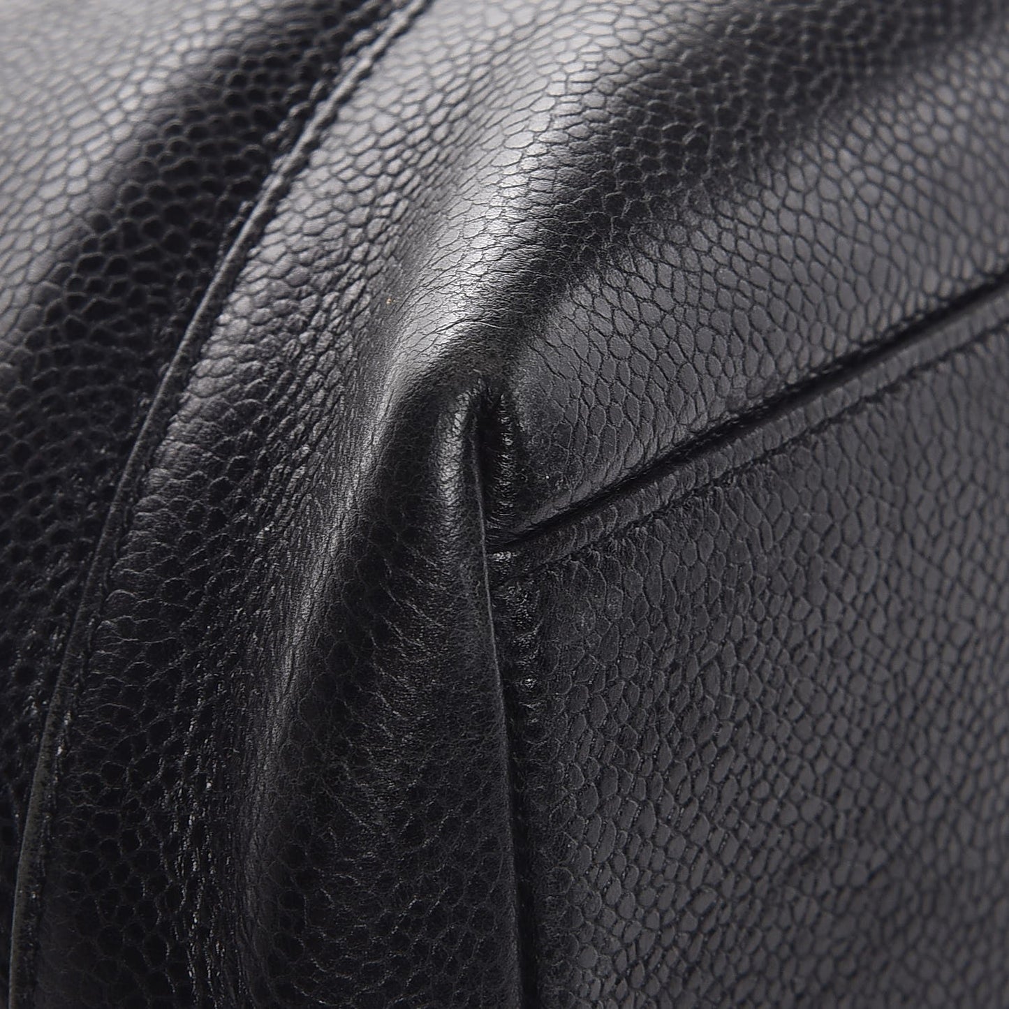 Caviar CC Shopper Tote Black