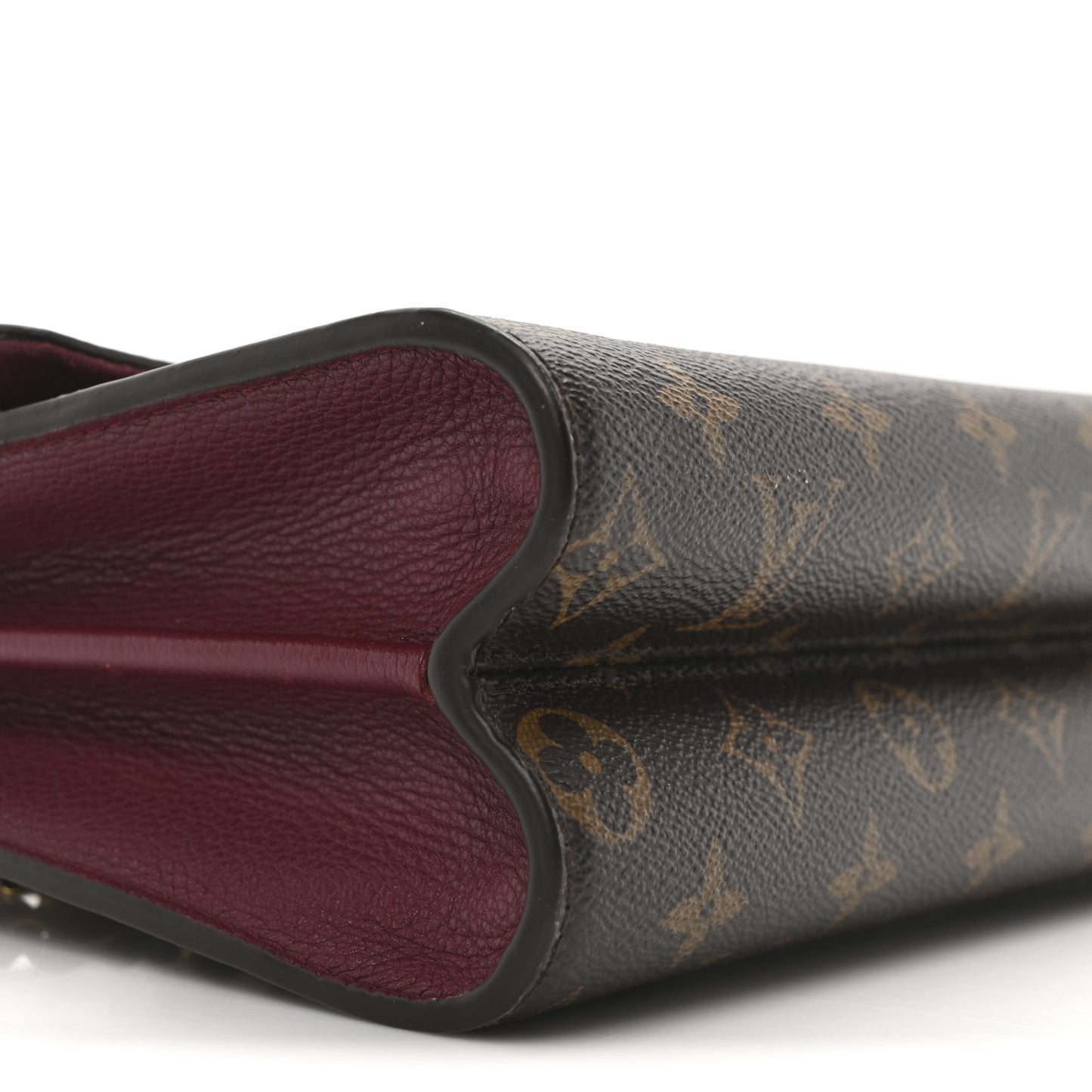 Monogram Victoire Raisin