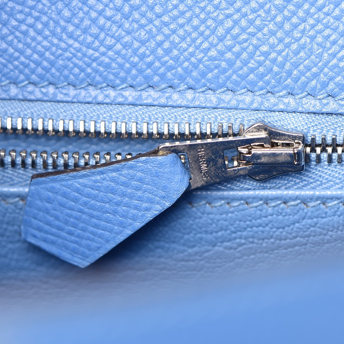 Epsom Kelly Sellier 25 Bleu Paradis