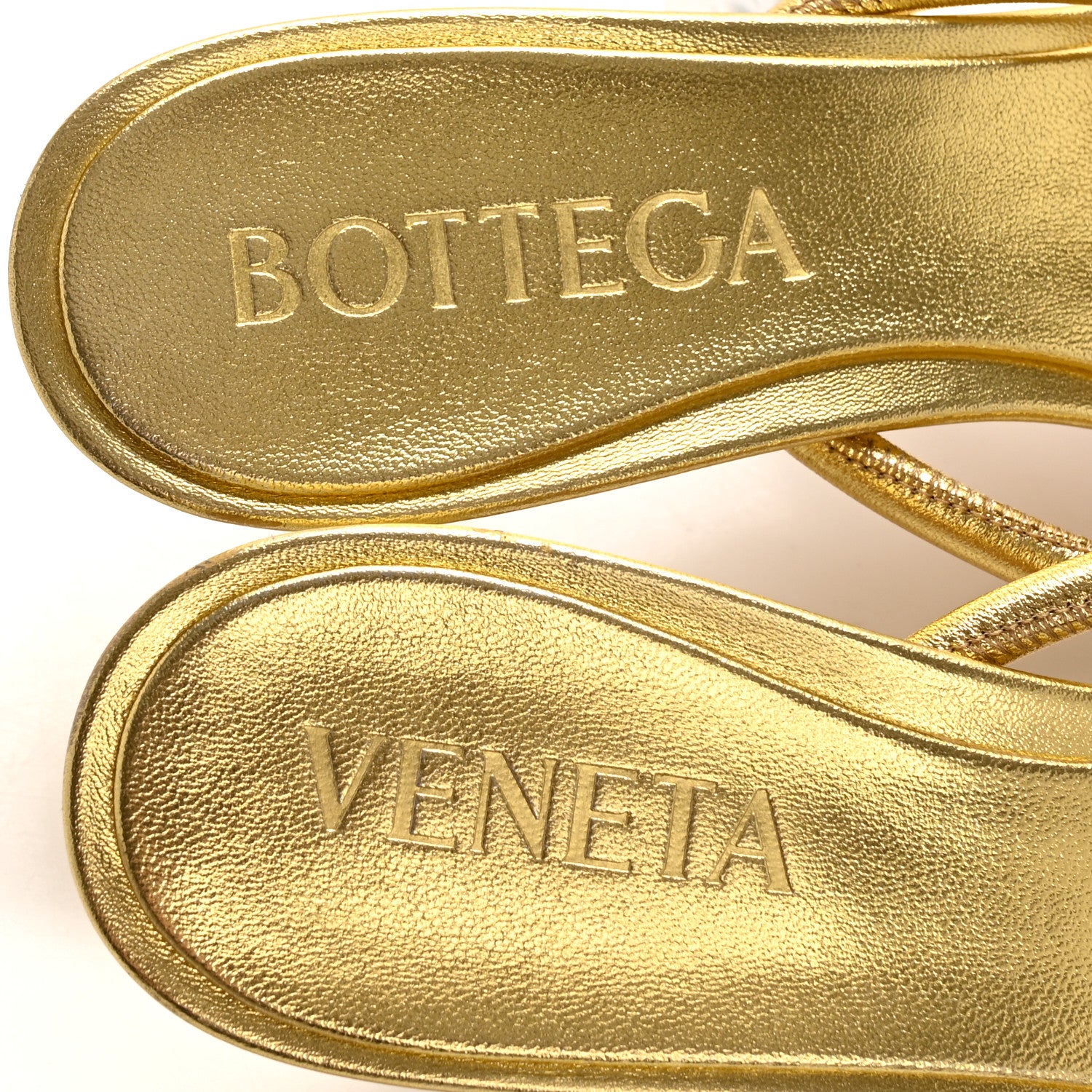 Bottega Veneta Metallic Nappa Blink Knot Mule Sandals 39 Gold