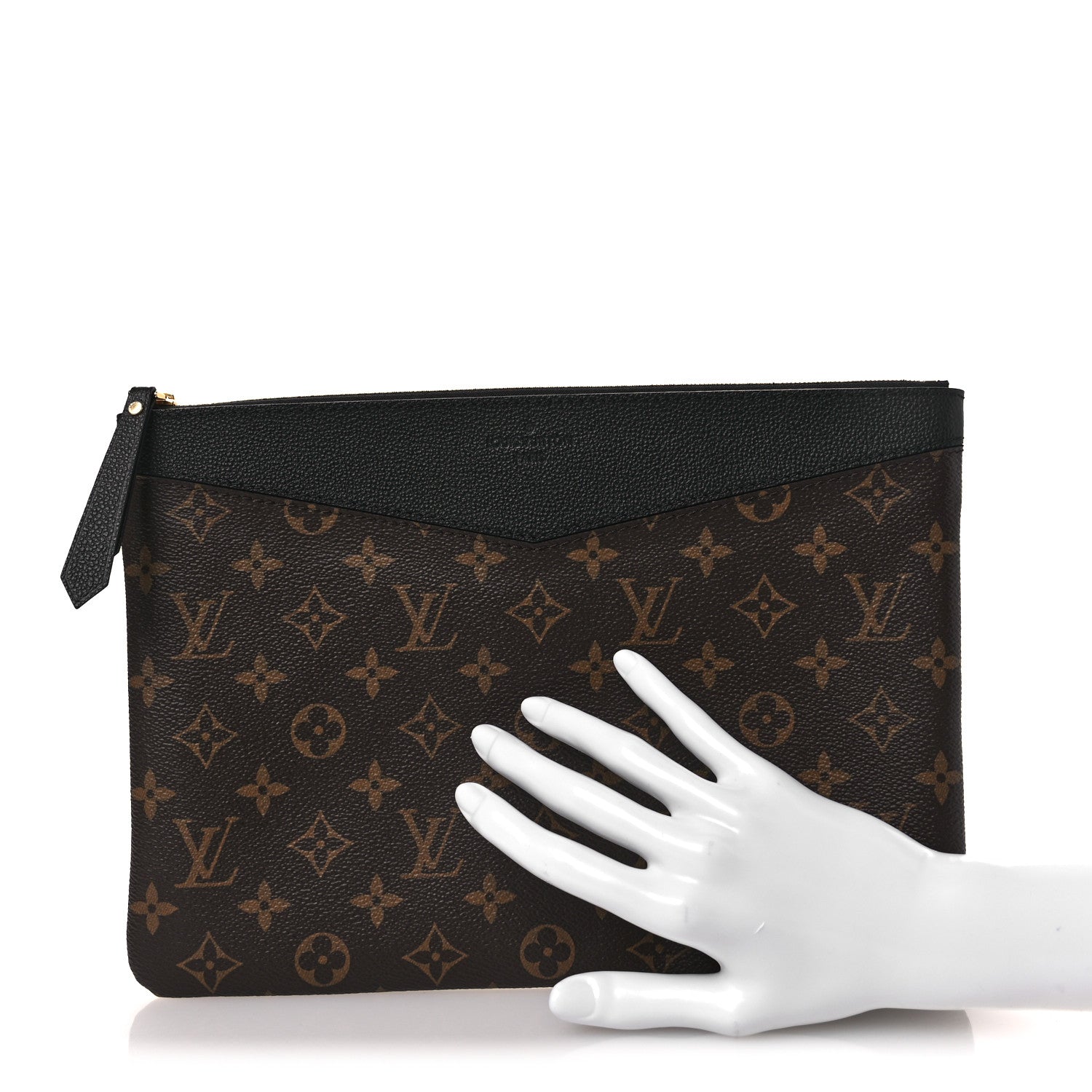 Louis Vuitton Monogram Daily Pouch Black 2 of 8