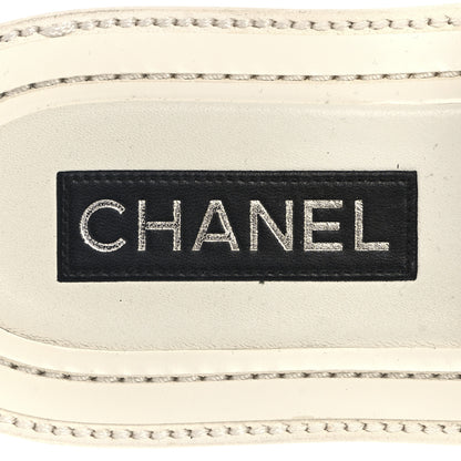 Chanel Raffia Crystal CC Mules Sandals 39.5 White 9 of 10