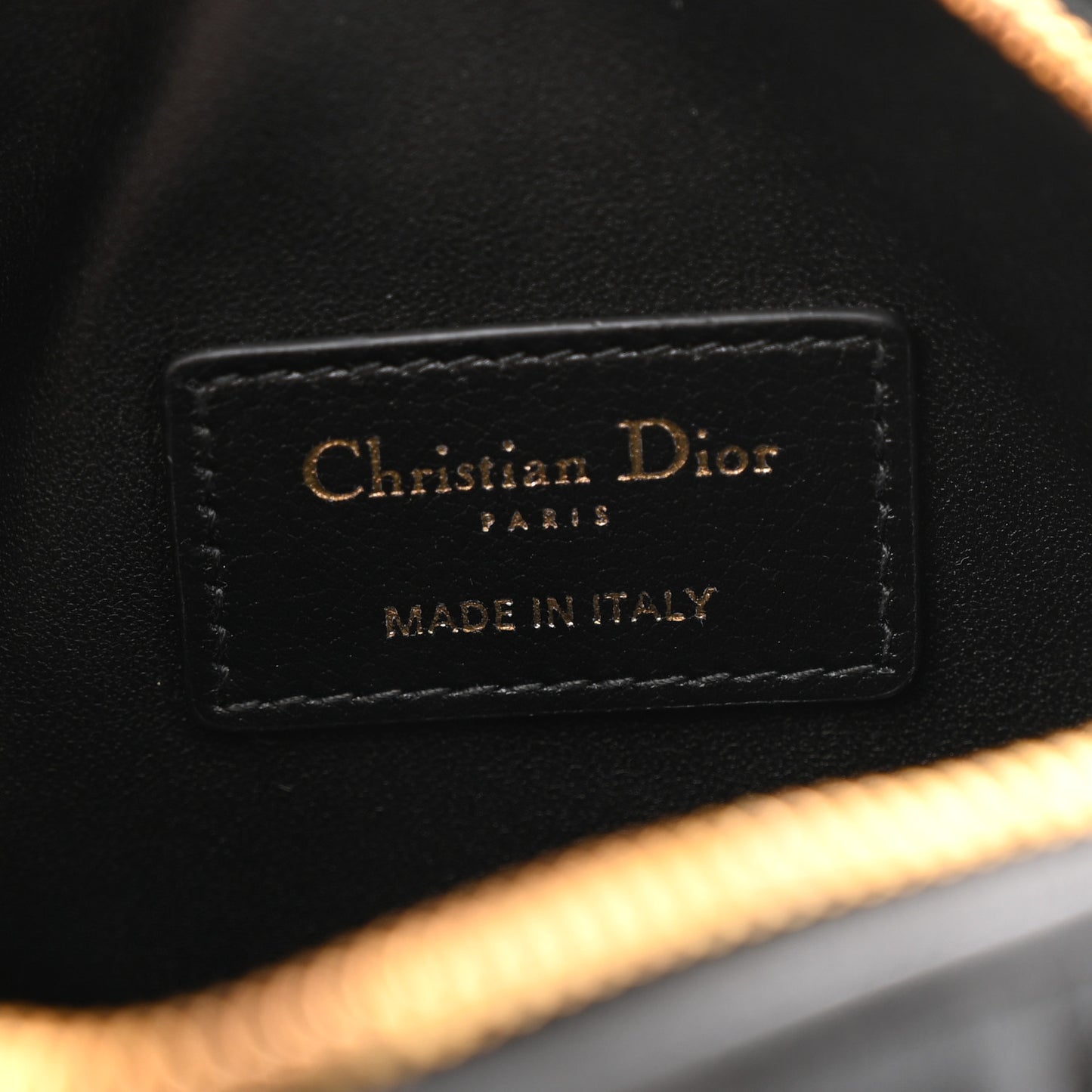Calfskin Macrocannage Nano Groove 17 Bag Black