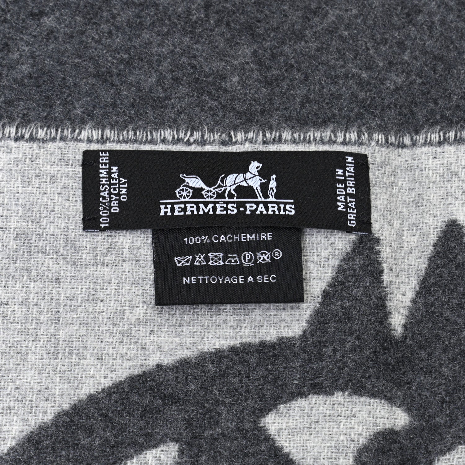 Hermes Cashmere Boucles et Camails Muffler Anthracite Gris Clair 4 of 4